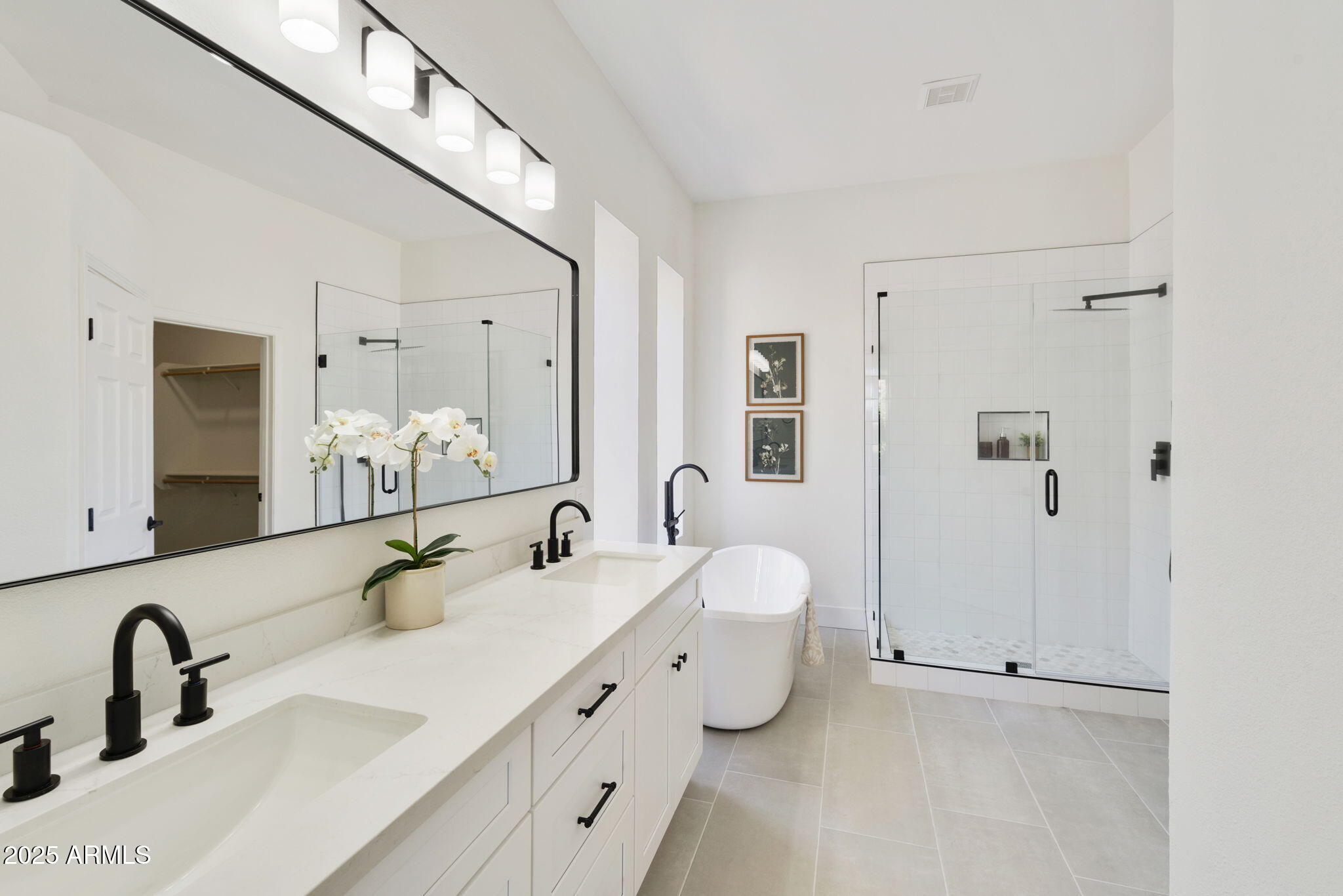 710 W CHERRYWOOD Drive