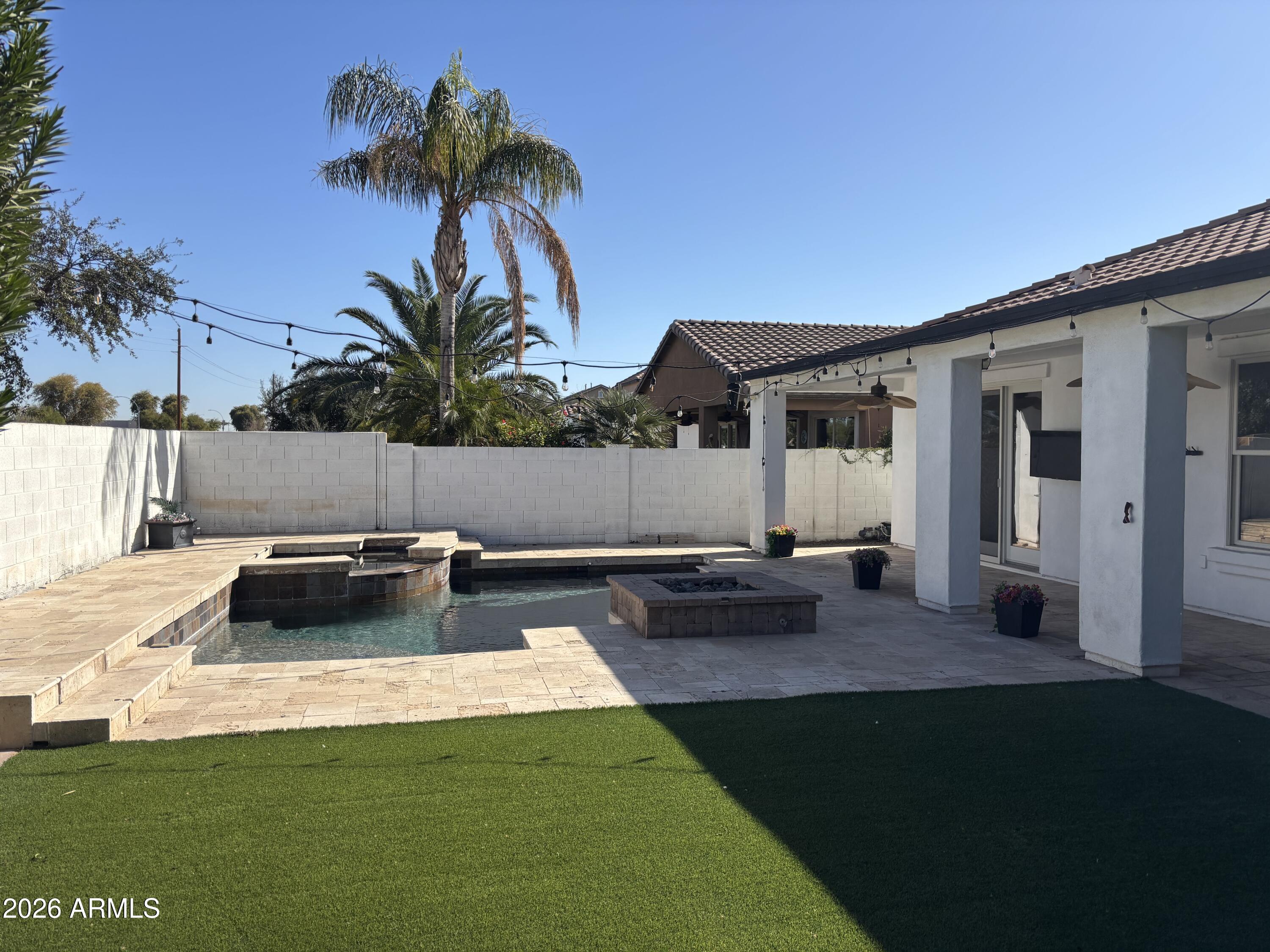 2198 E WISTERIA Drive