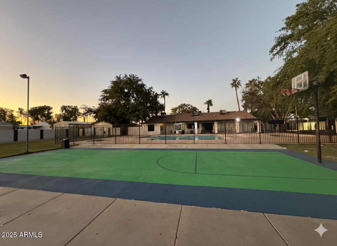 12721 W GREENWAY Road, 184
