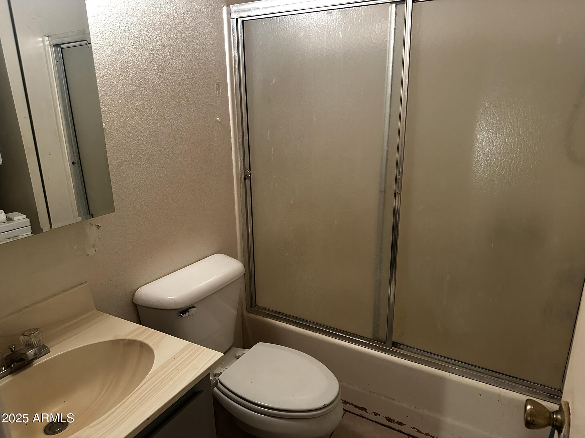 286 W PALOMINO Drive, 83