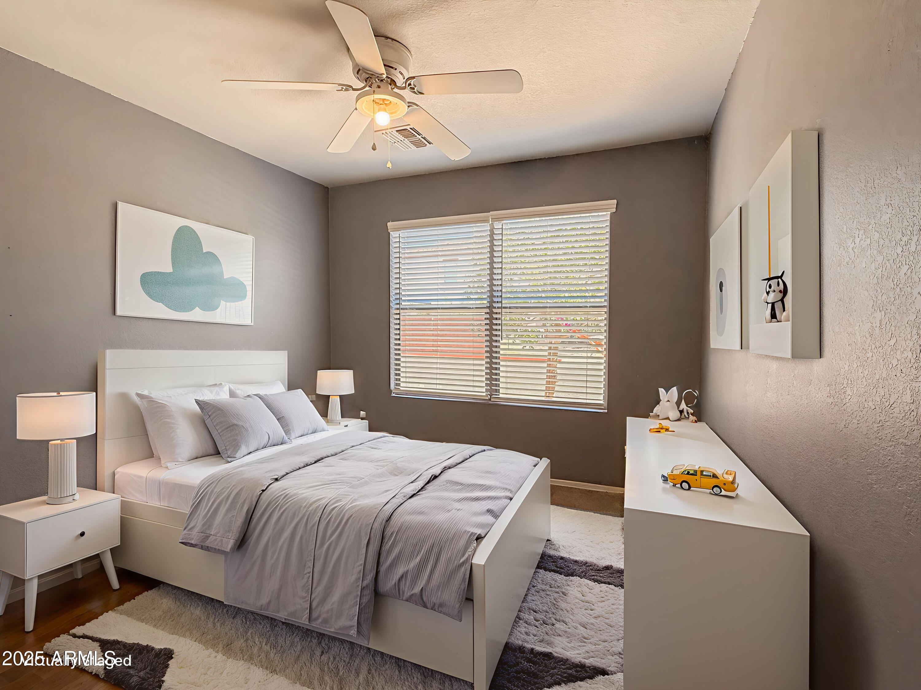 1042 S CLANCY Circle