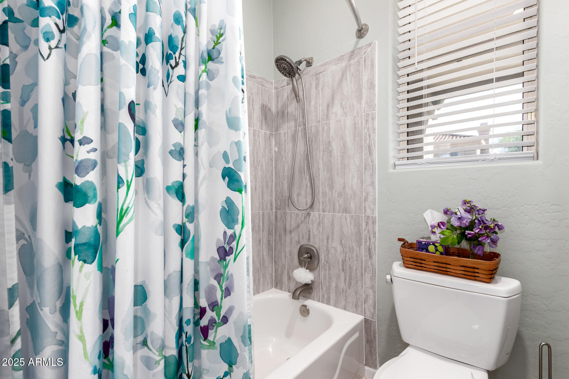 10255 E ACACIA Drive