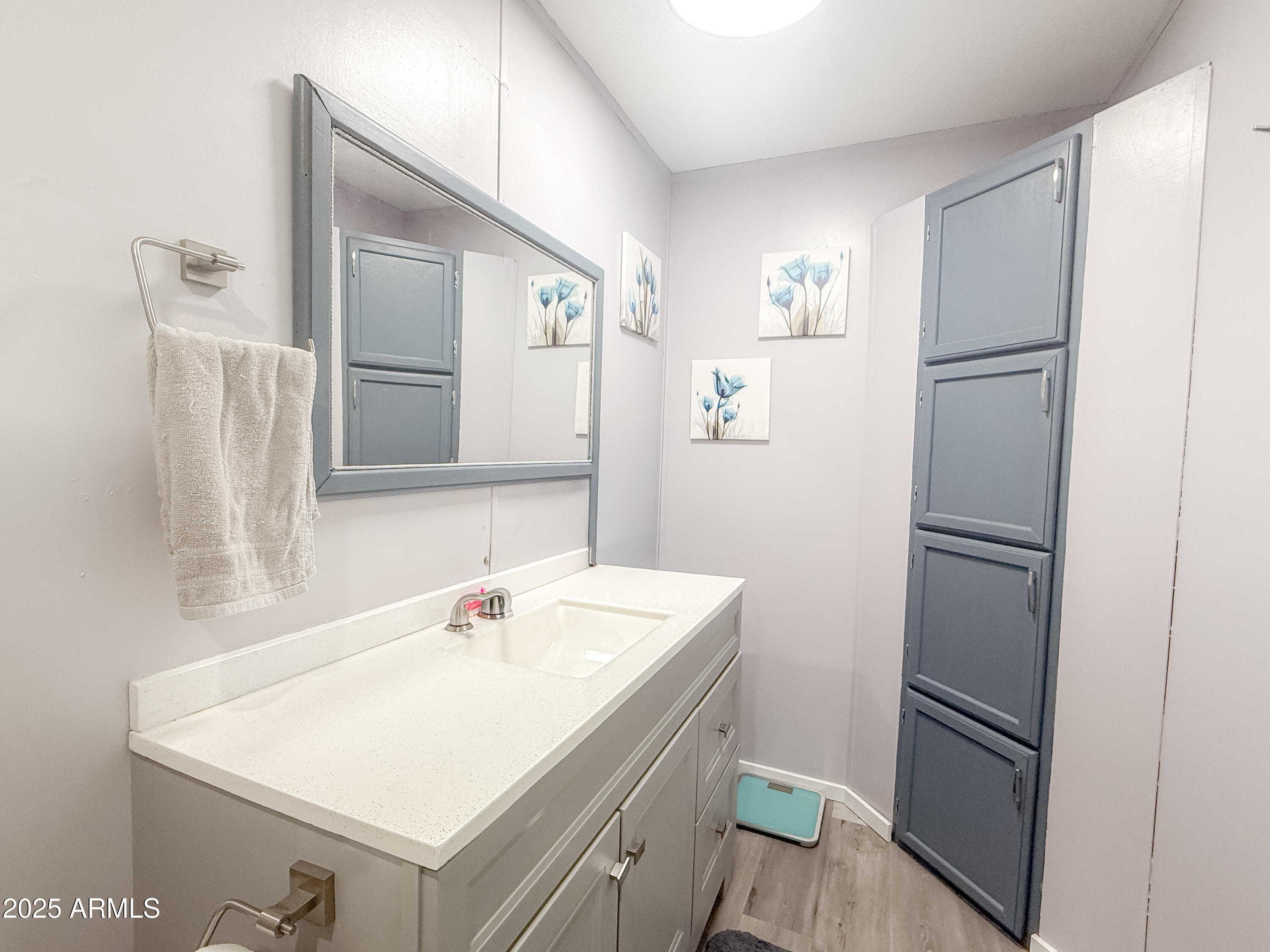 8600 E Broadway Road, 144