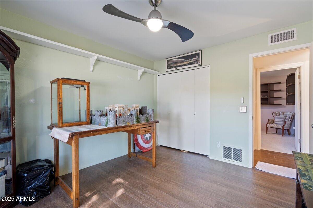 8306 E VIA DE DORADO