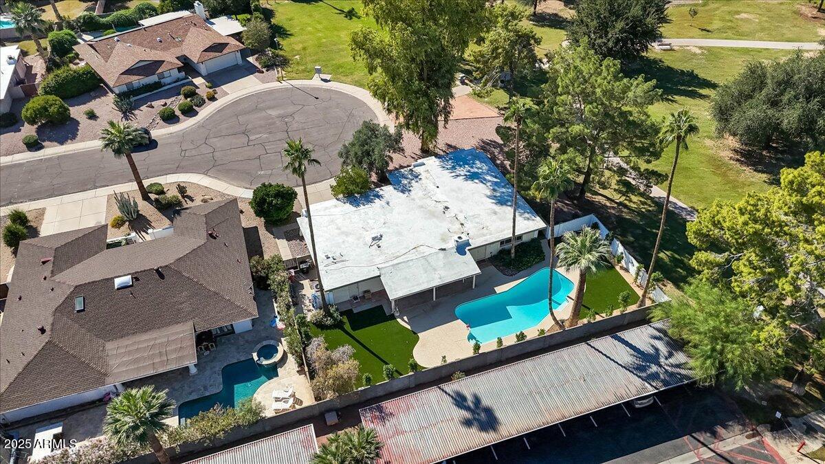 8306 E VIA DE DORADO