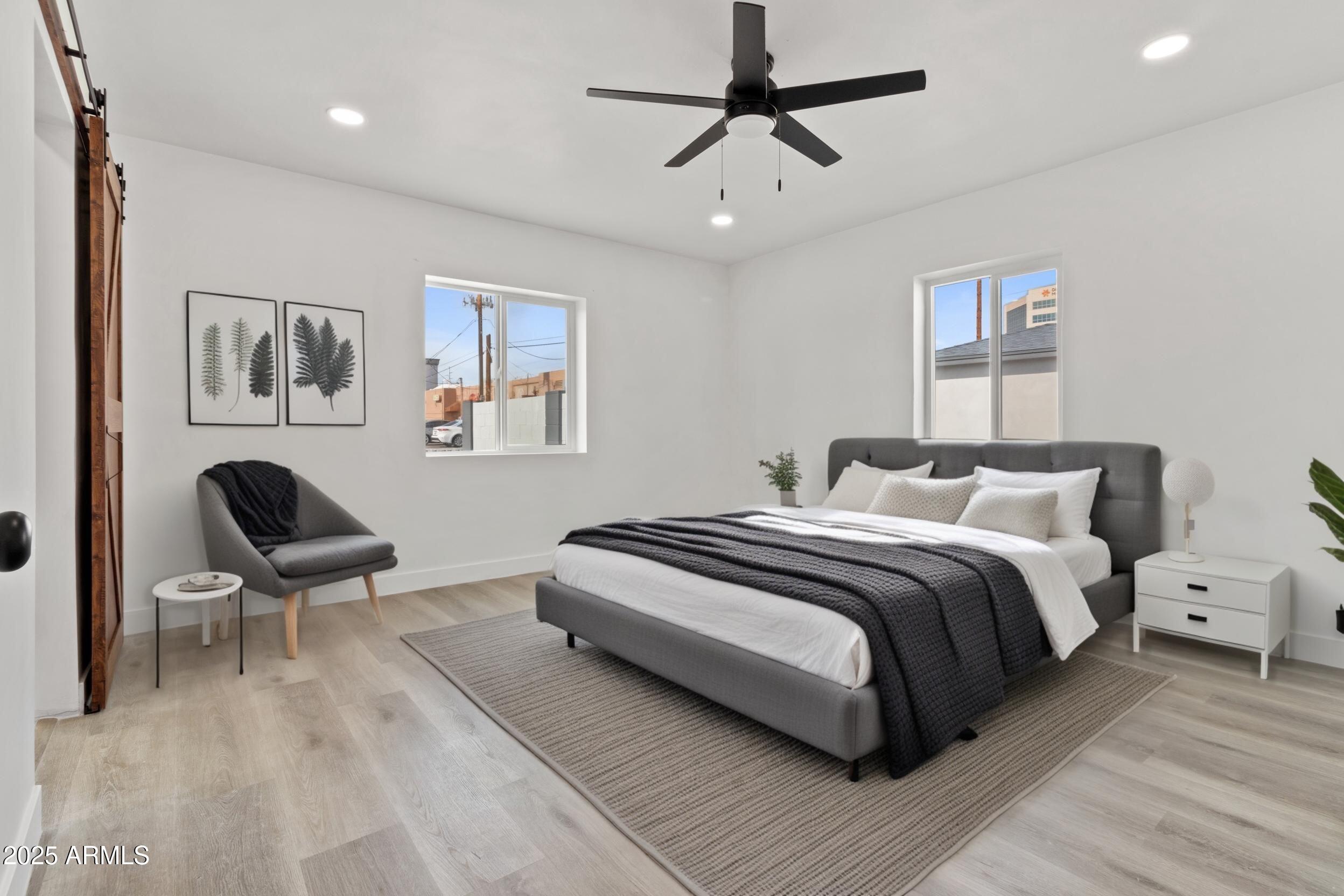 346 W EDGEMONT Avenue