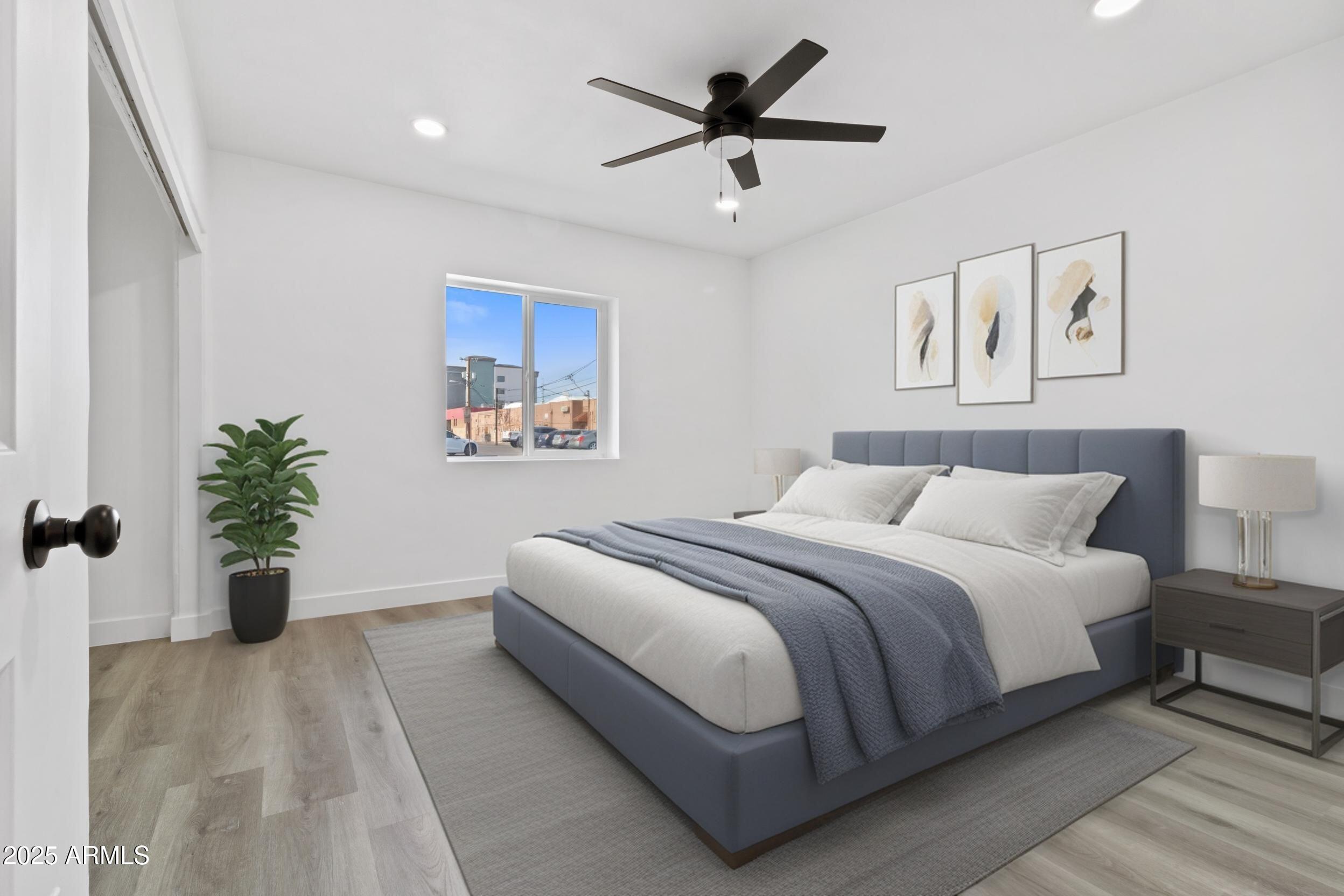 346 W EDGEMONT Avenue