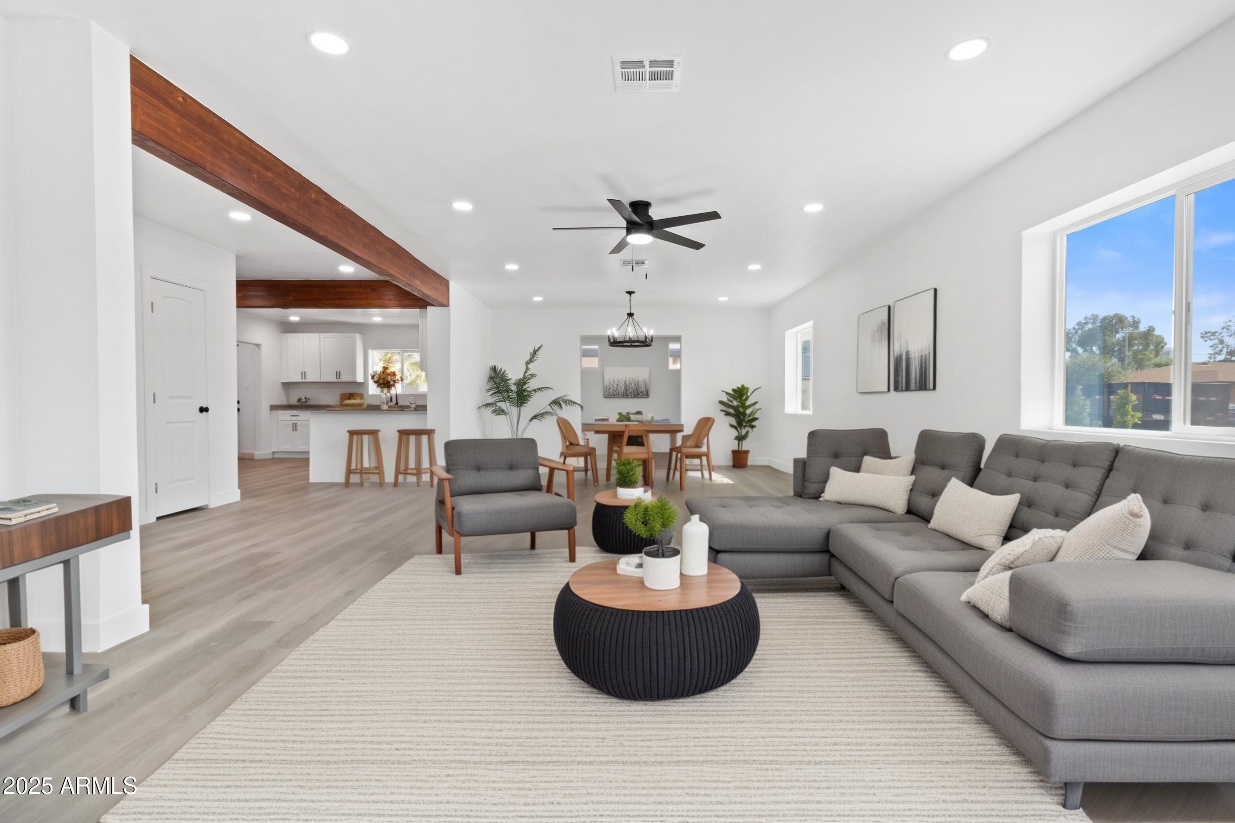 346 W EDGEMONT Avenue