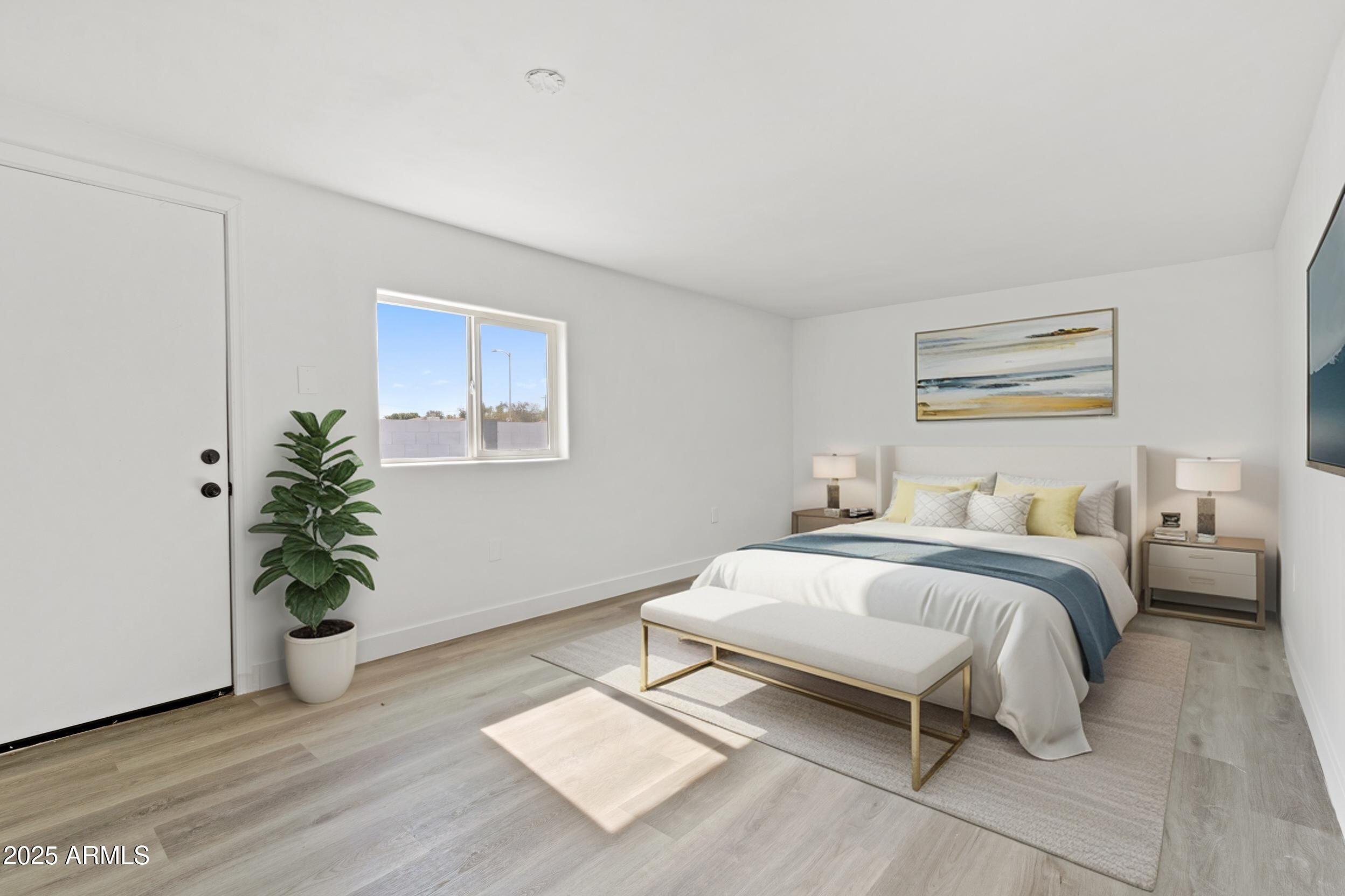 346 W EDGEMONT Avenue