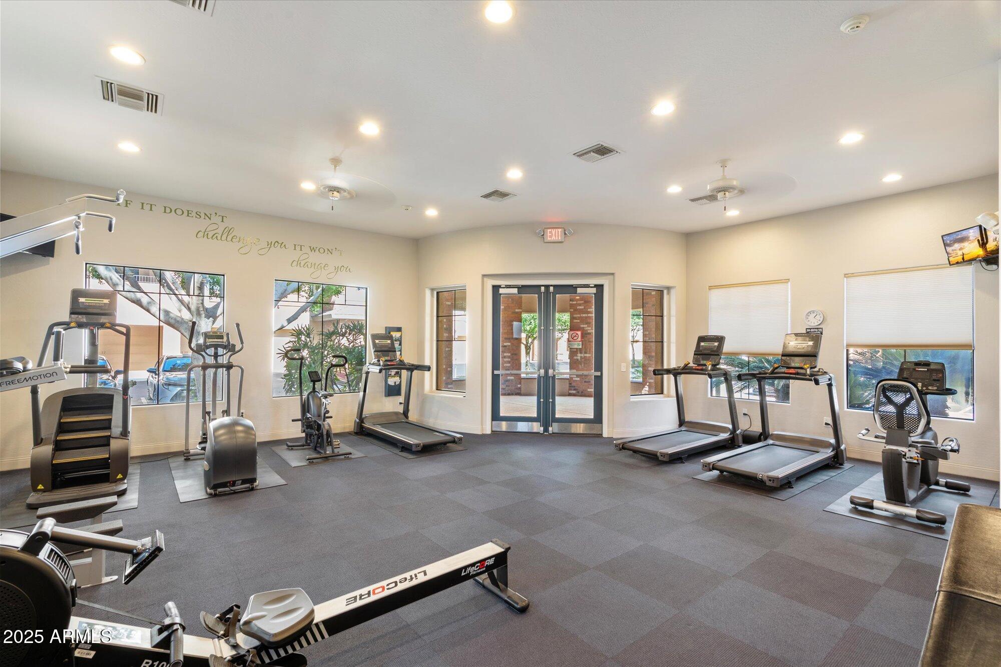 2989 N 44TH Street, 2039