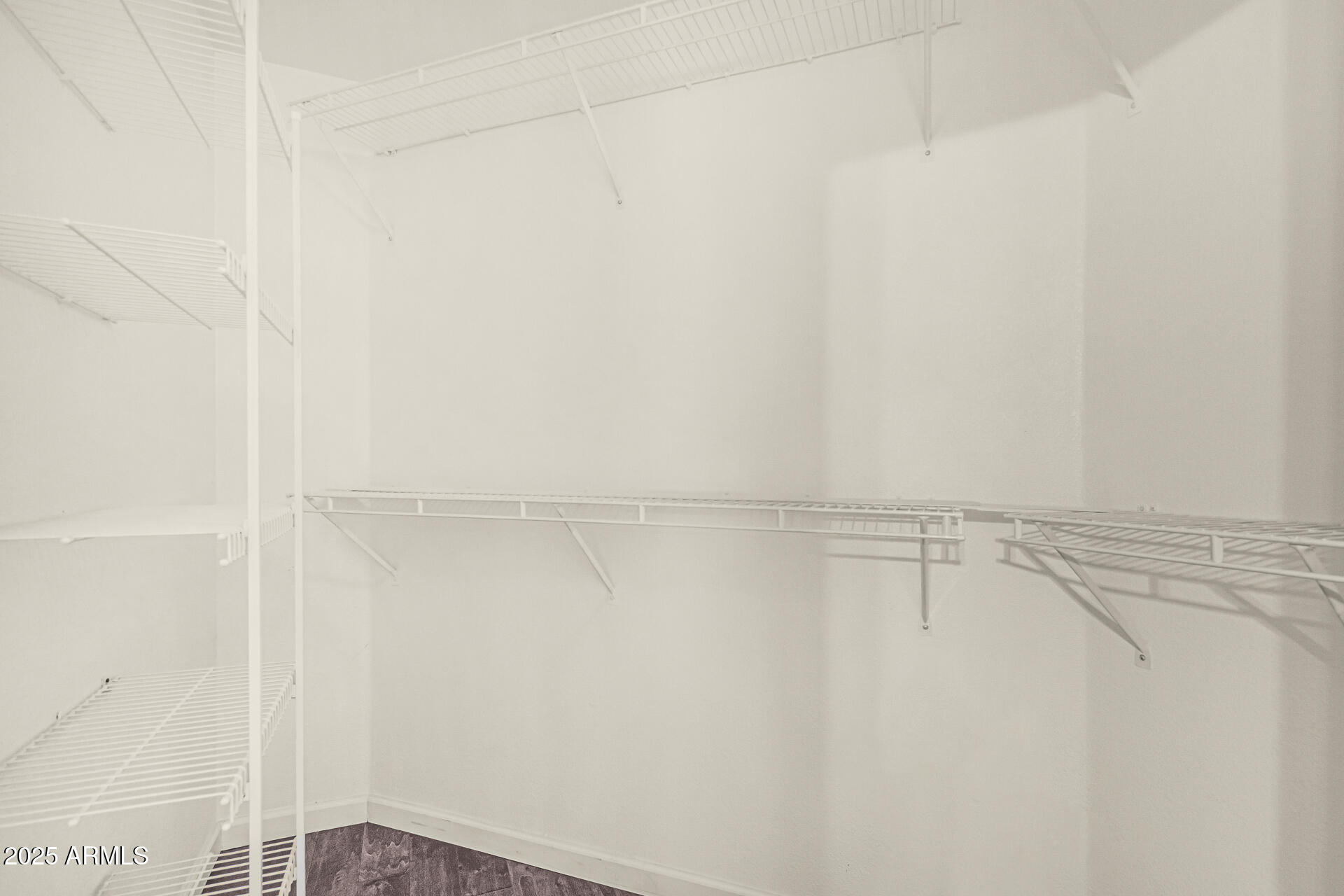 4644 N 22ND Street 1160