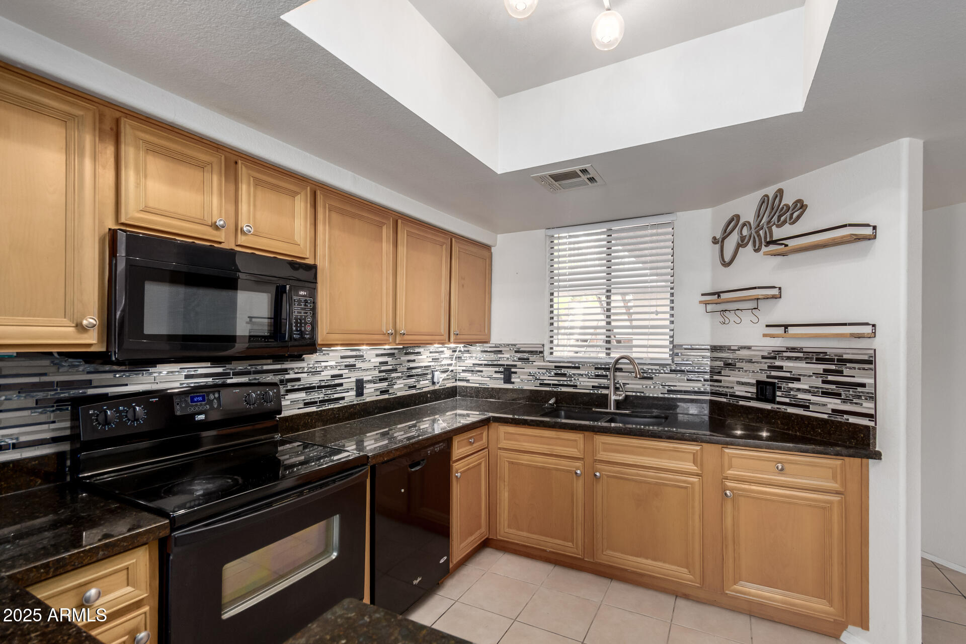 4925 E DESERT COVE Avenue, 210