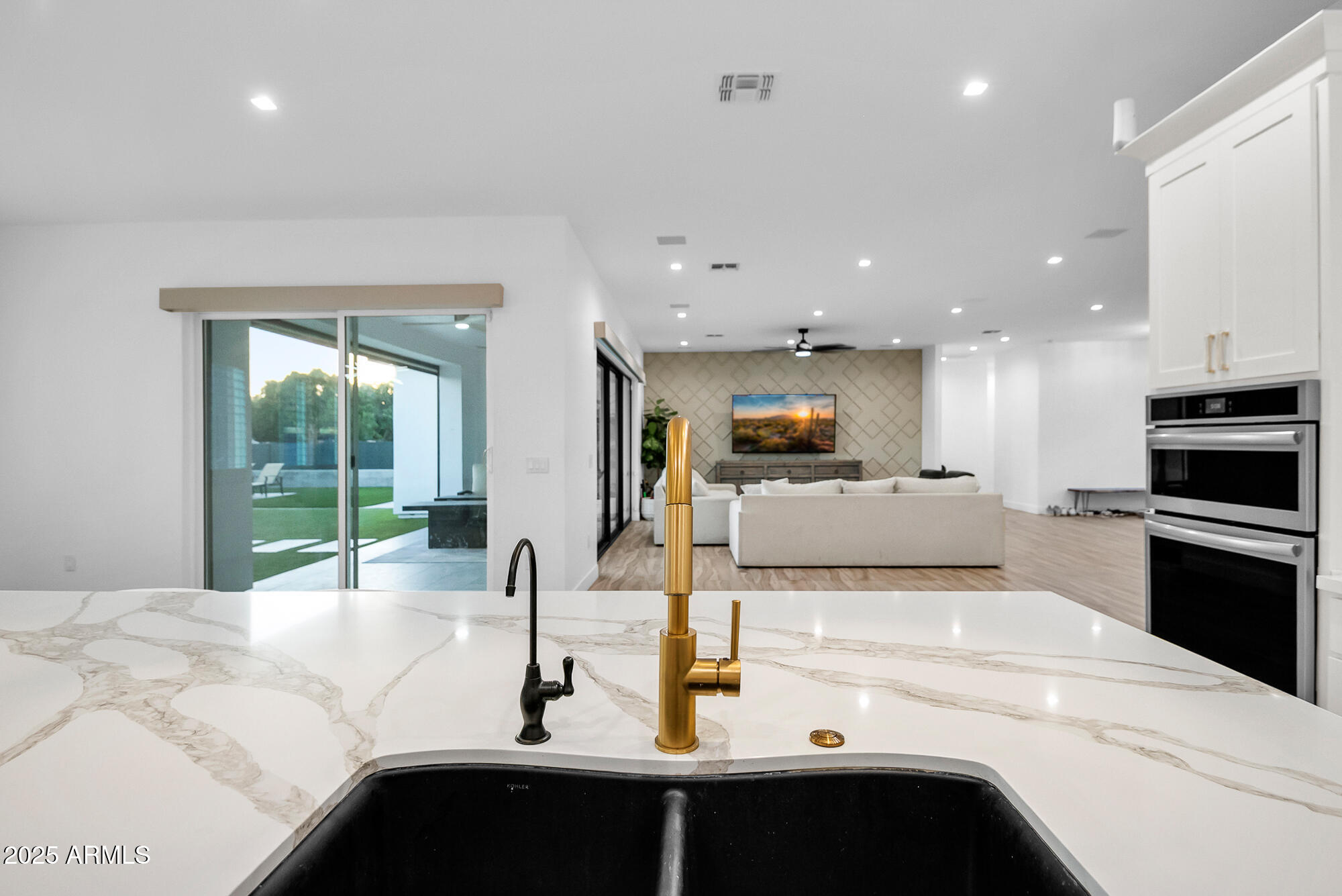 7403 W PORT AU PRINCE Lane