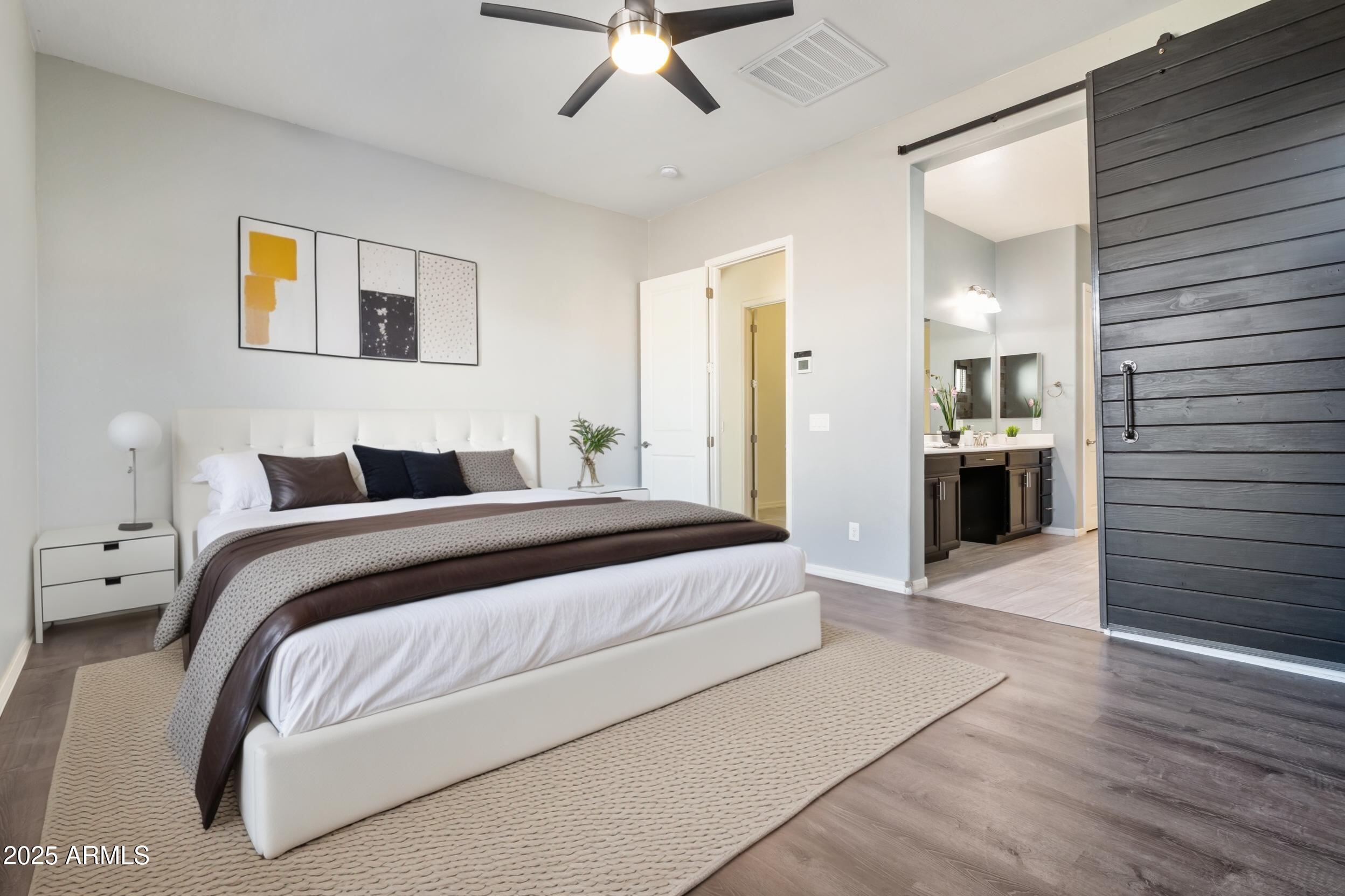 2365 N SPRINGFIELD Street