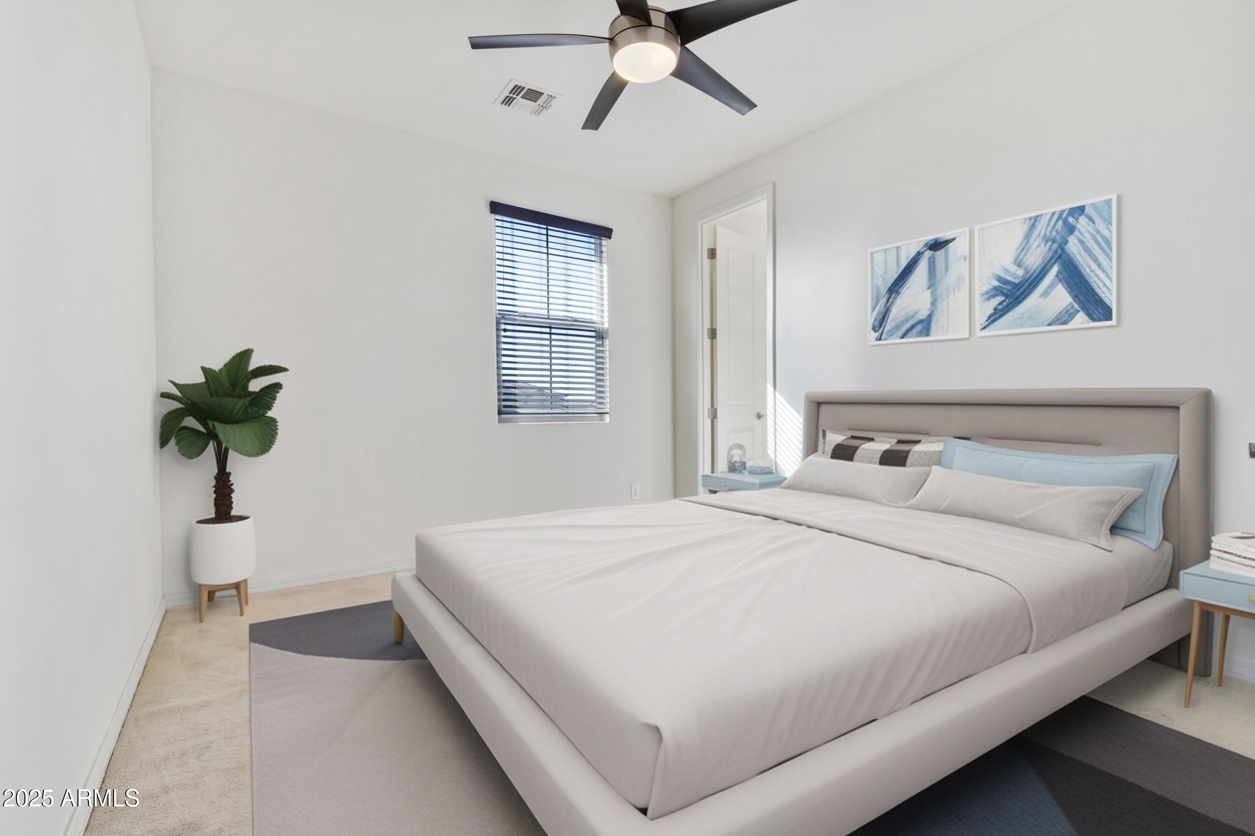 2365 N SPRINGFIELD Street