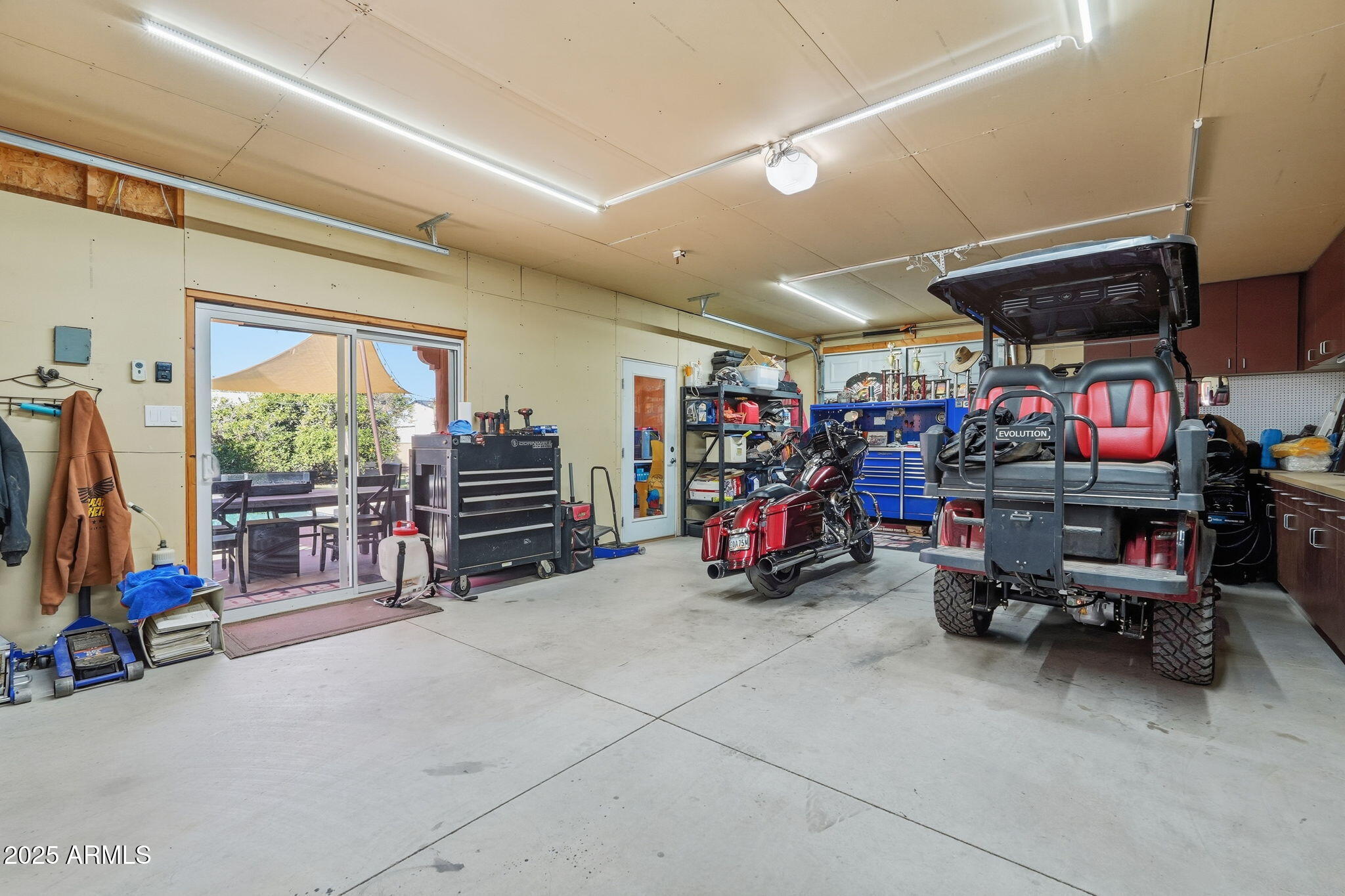 17244 E CHESTNUT Drive