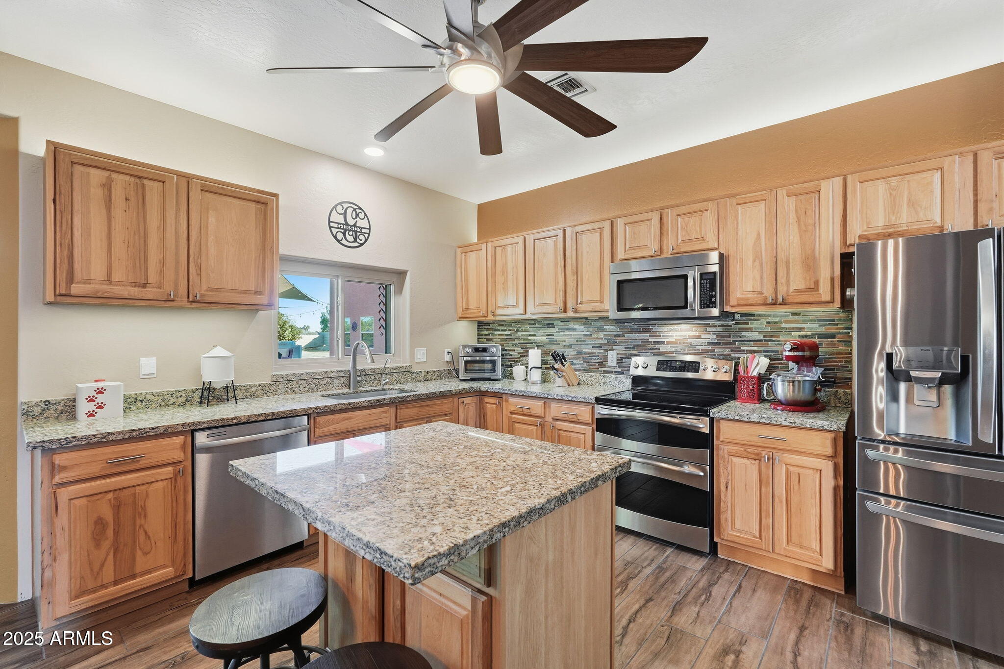 17244 E CHESTNUT Drive