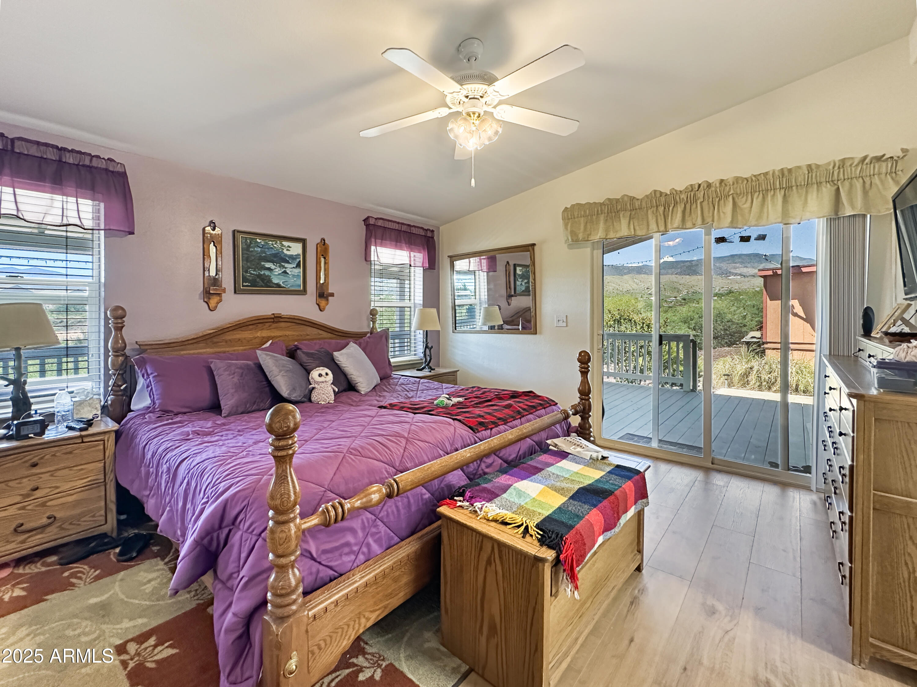 2050 W State Route 89A, 239