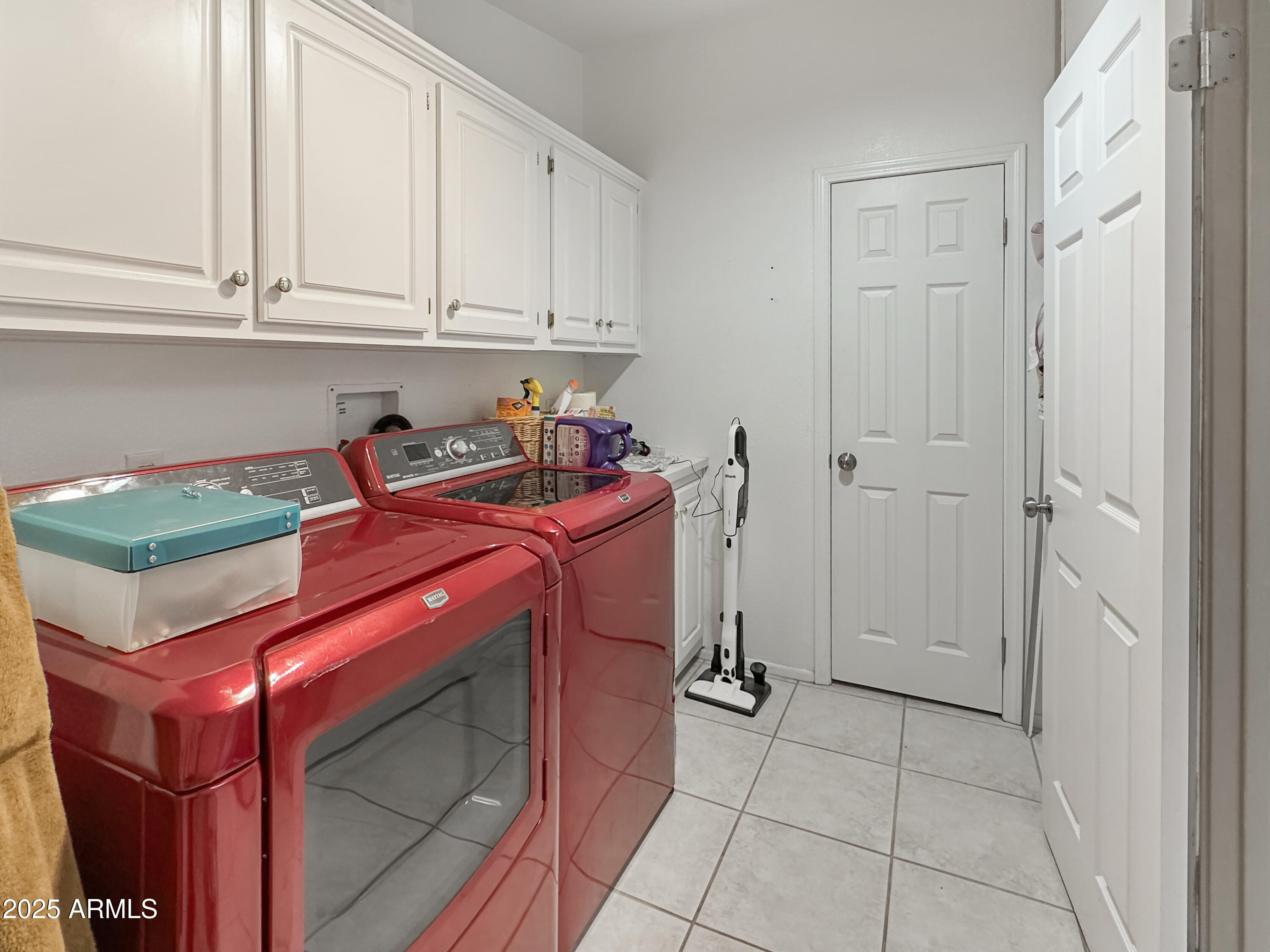 2050 W State Route 89A, 239