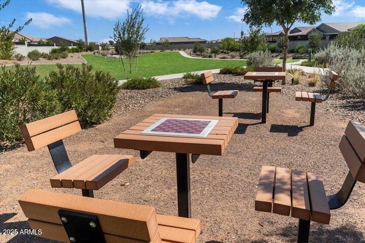 16852 W EVERGREEN Road