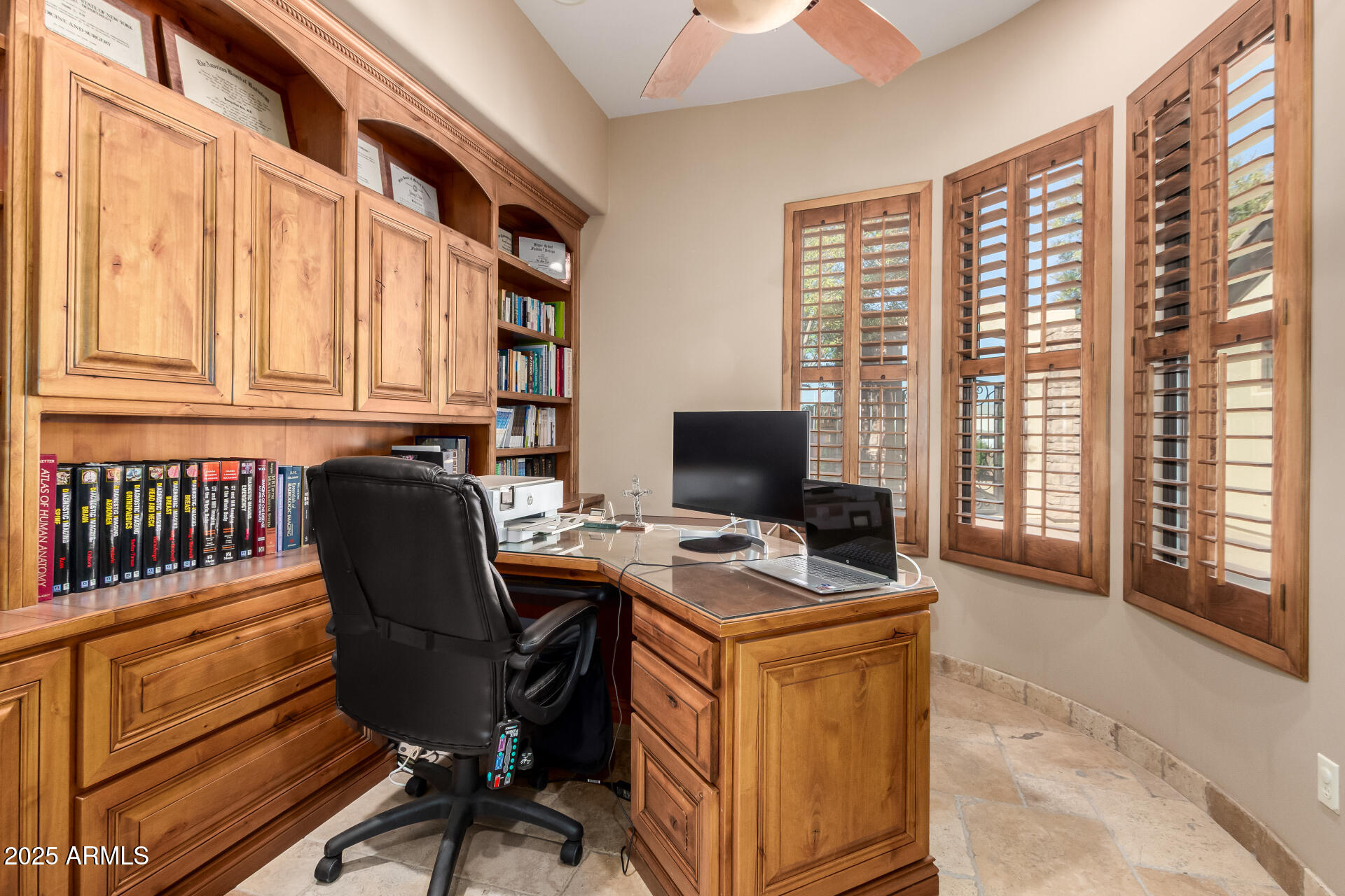 19831 W CLARENDON Avenue