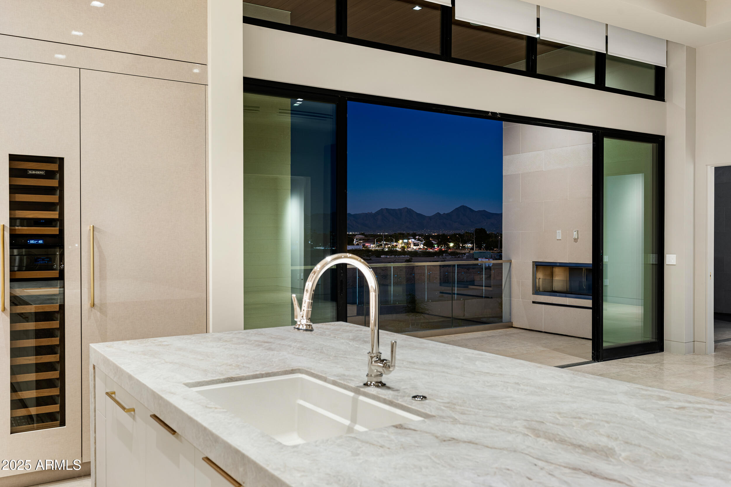 6587 N PALMERAIE Boulevard 3010