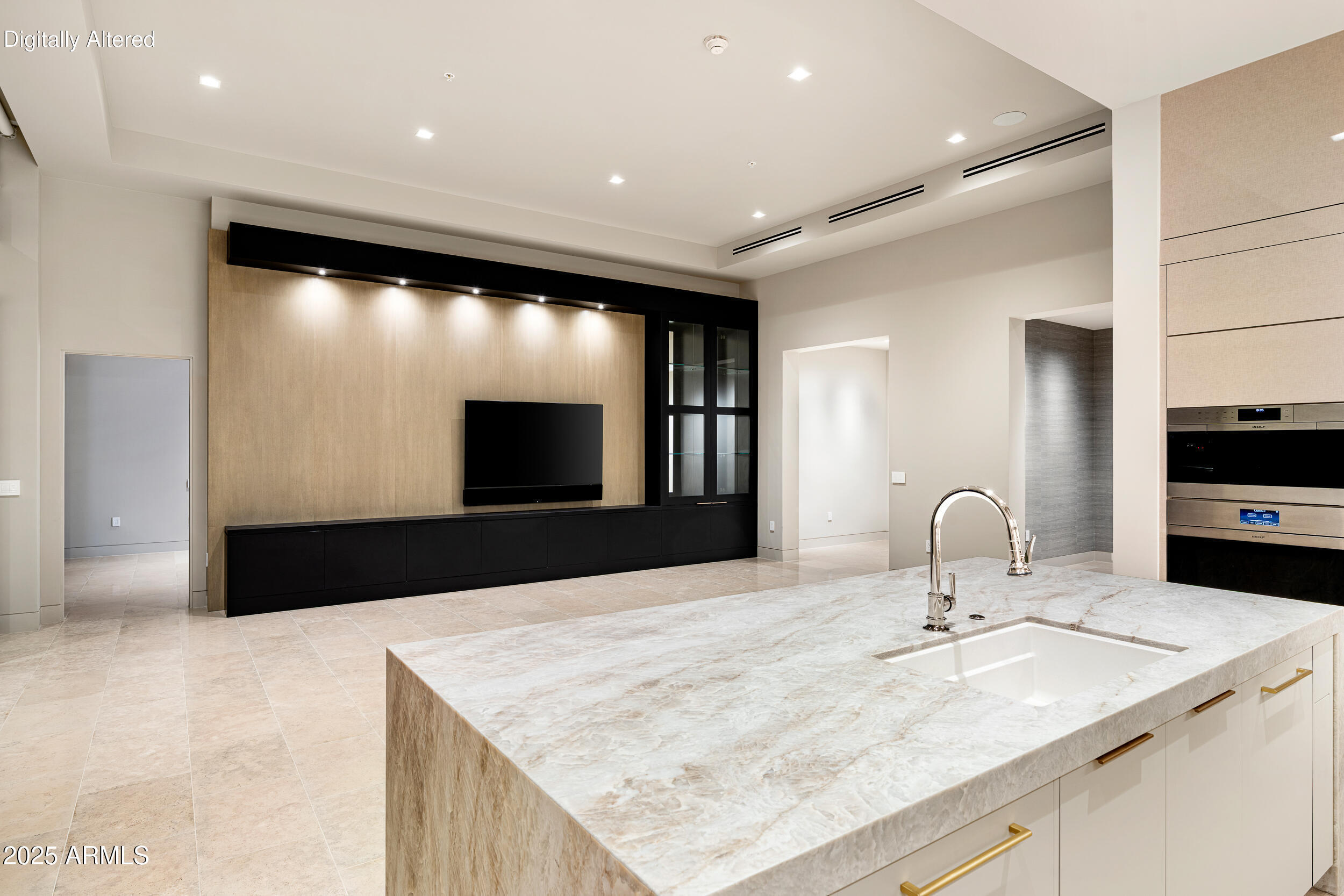 6587 N PALMERAIE Boulevard 3010