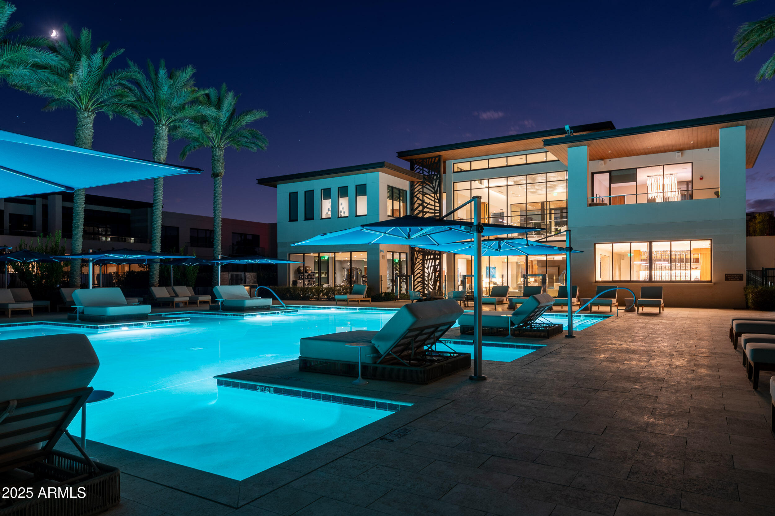 6587 N PALMERAIE Boulevard 3010