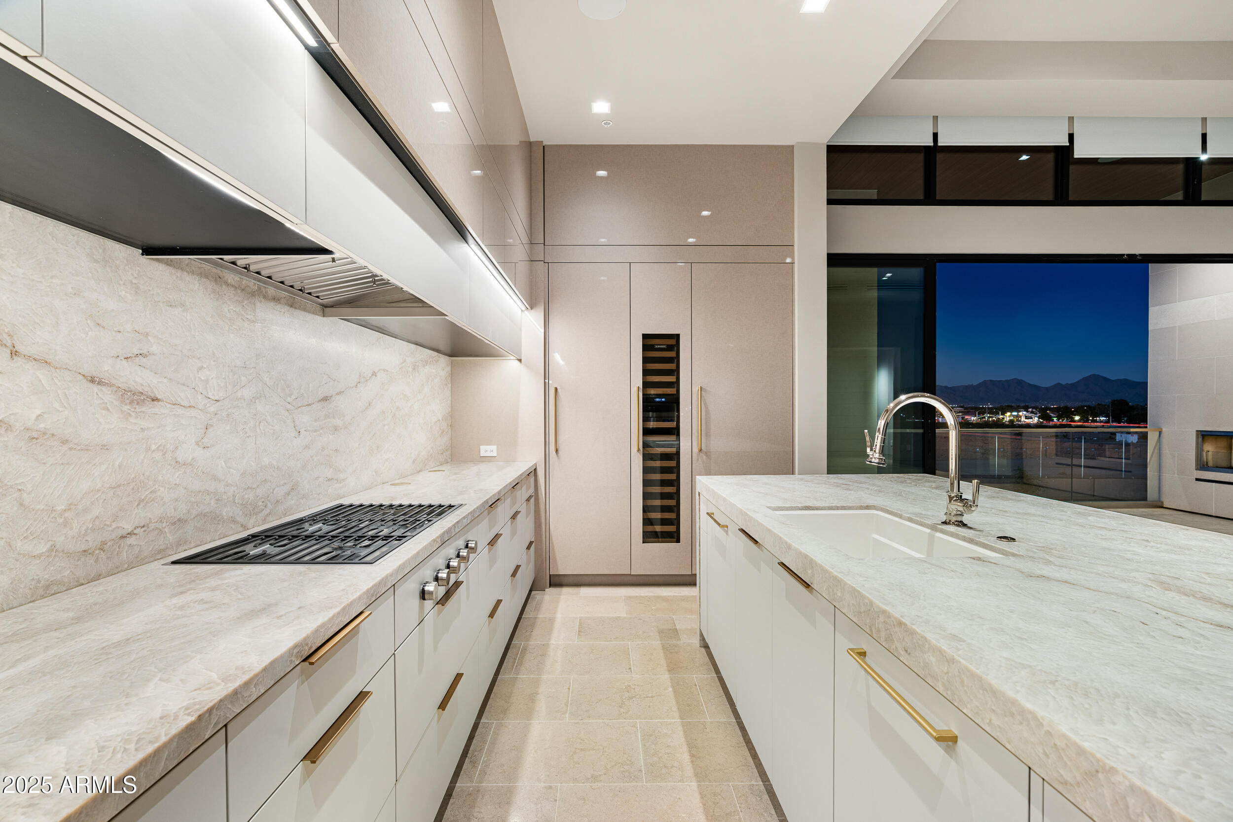 6587 N PALMERAIE Boulevard 3010