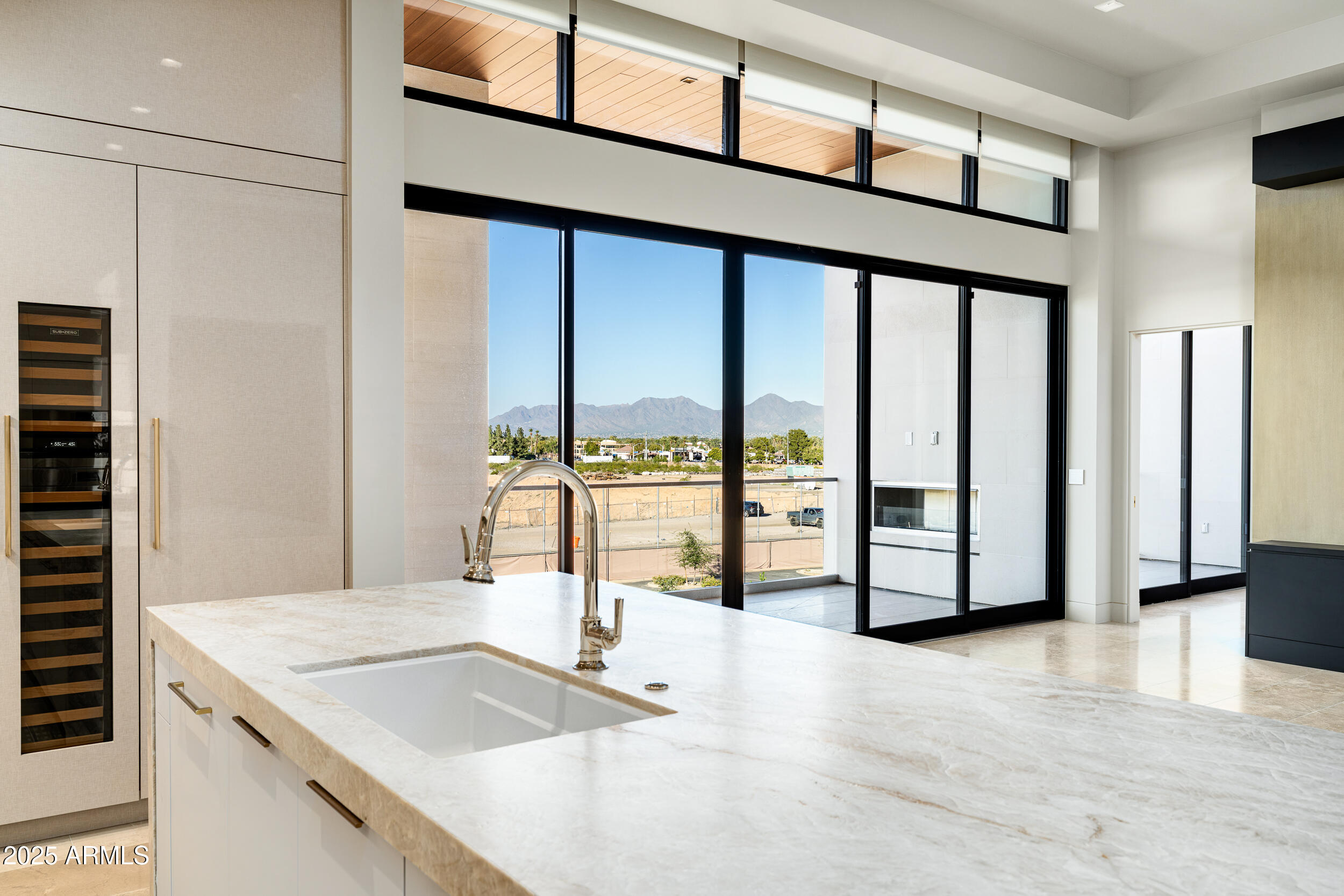 6587 N PALMERAIE Boulevard 3010