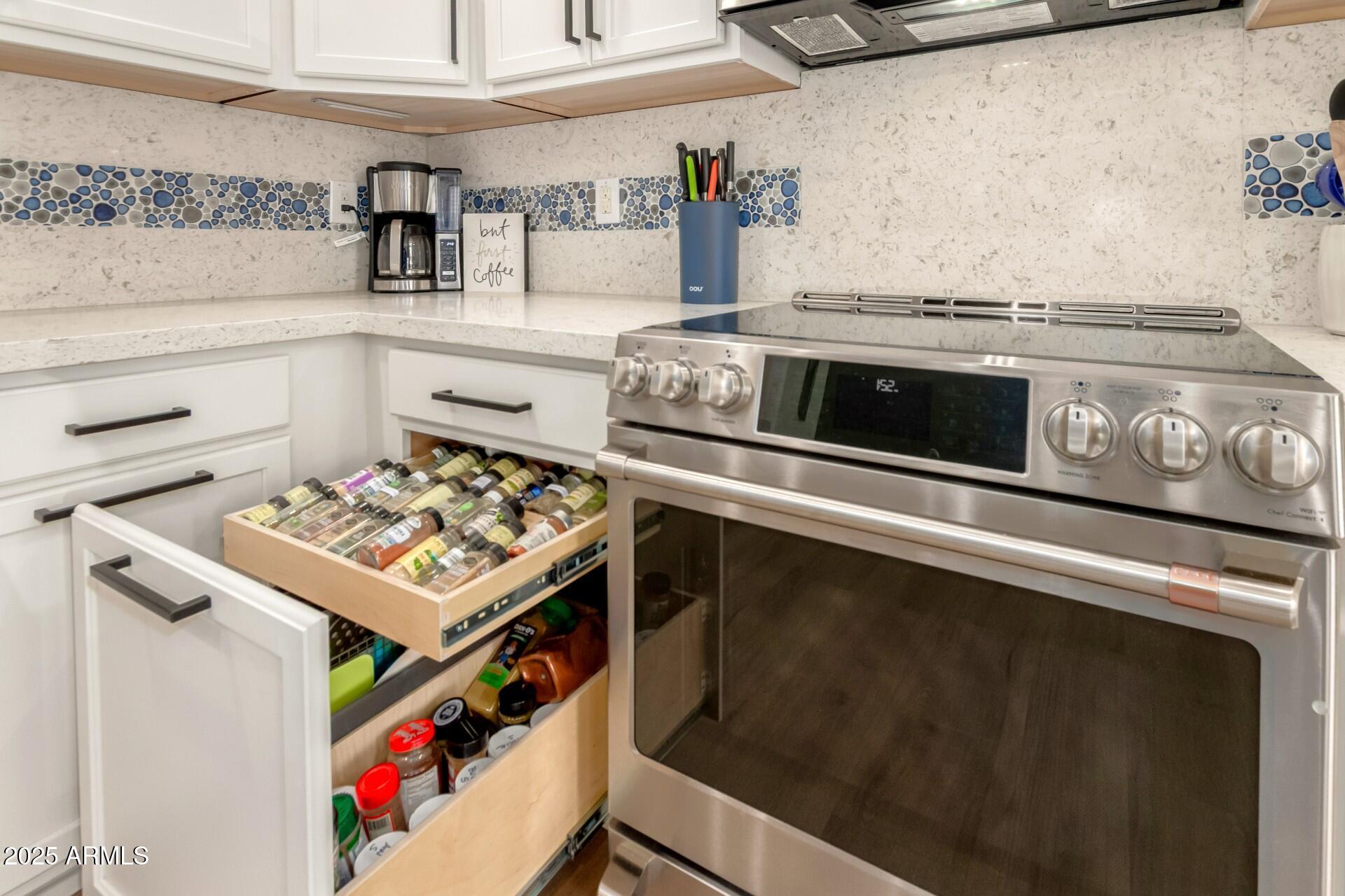 21320 N 56TH Street 1086