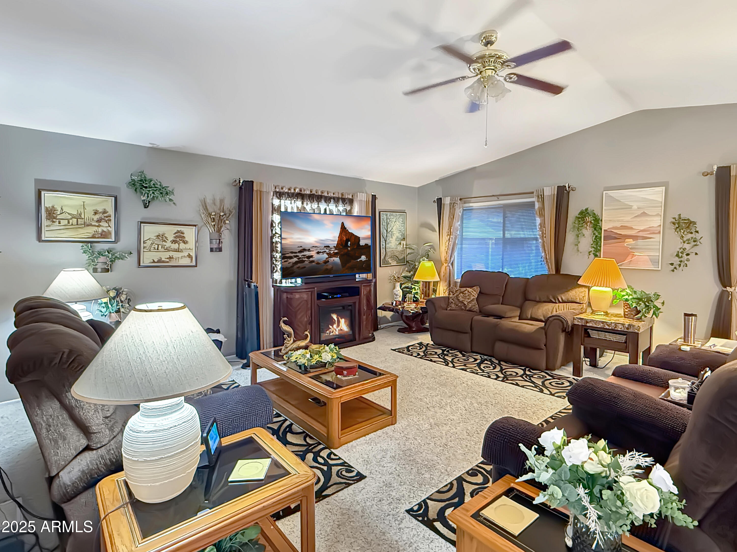 3700 E TOMAHAWK Road 102