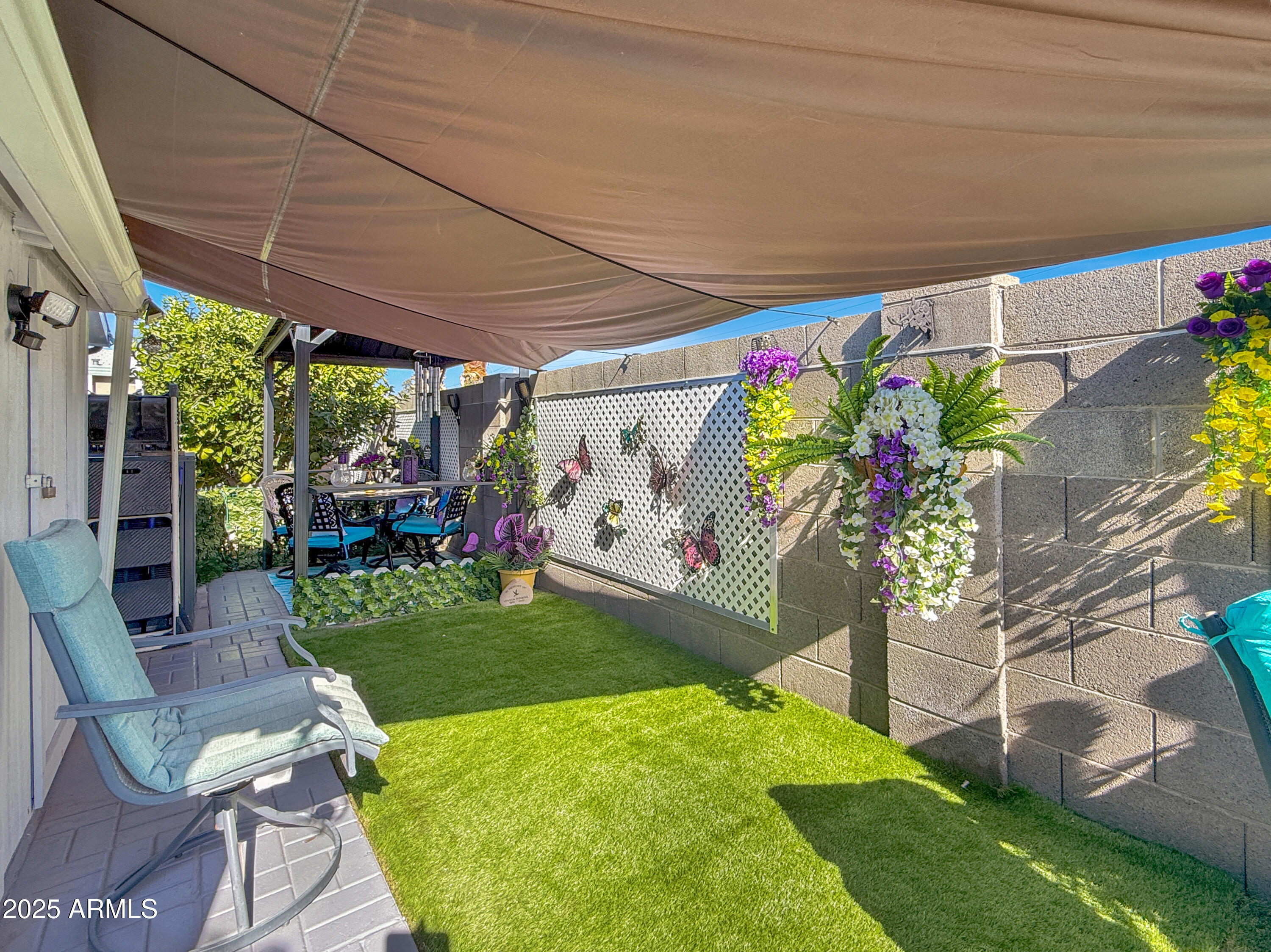 3700 E TOMAHAWK Road 102