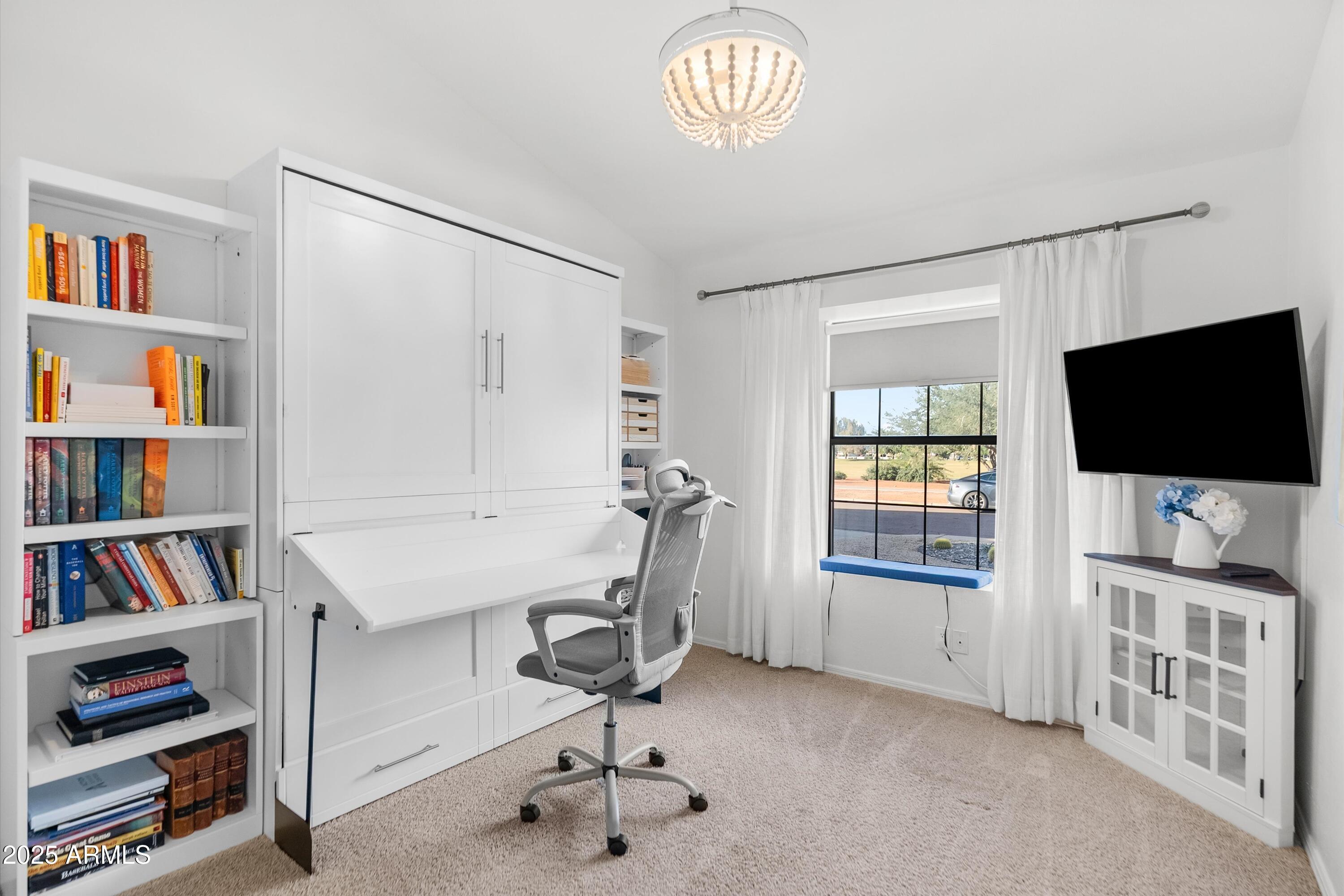 3925 E MONTE CRISTO Avenue