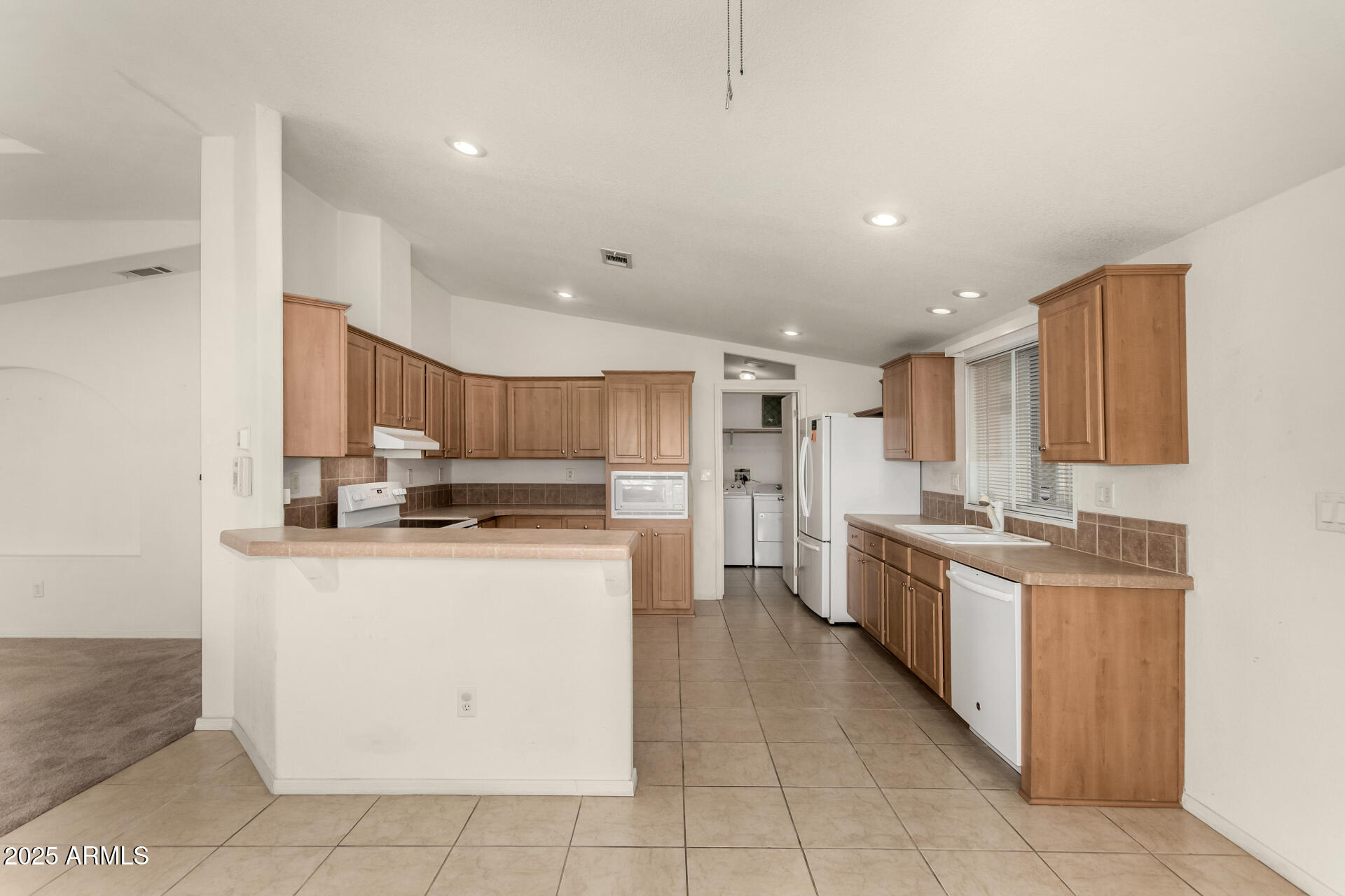11201 N EL MIRAGE Road Unit: 98