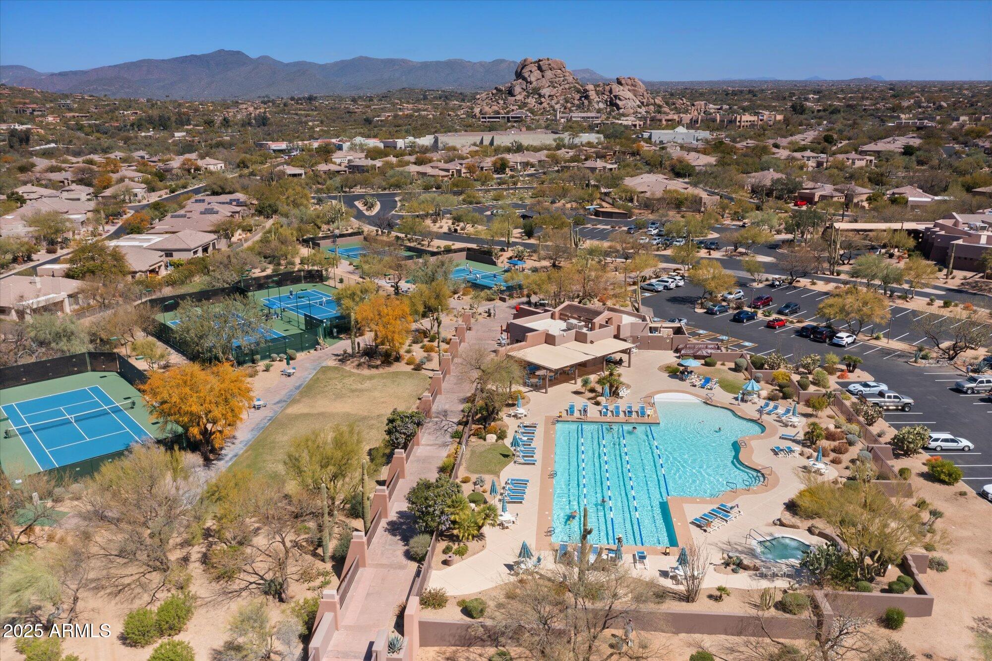 6758 E NIGHTINGALE STAR Circle