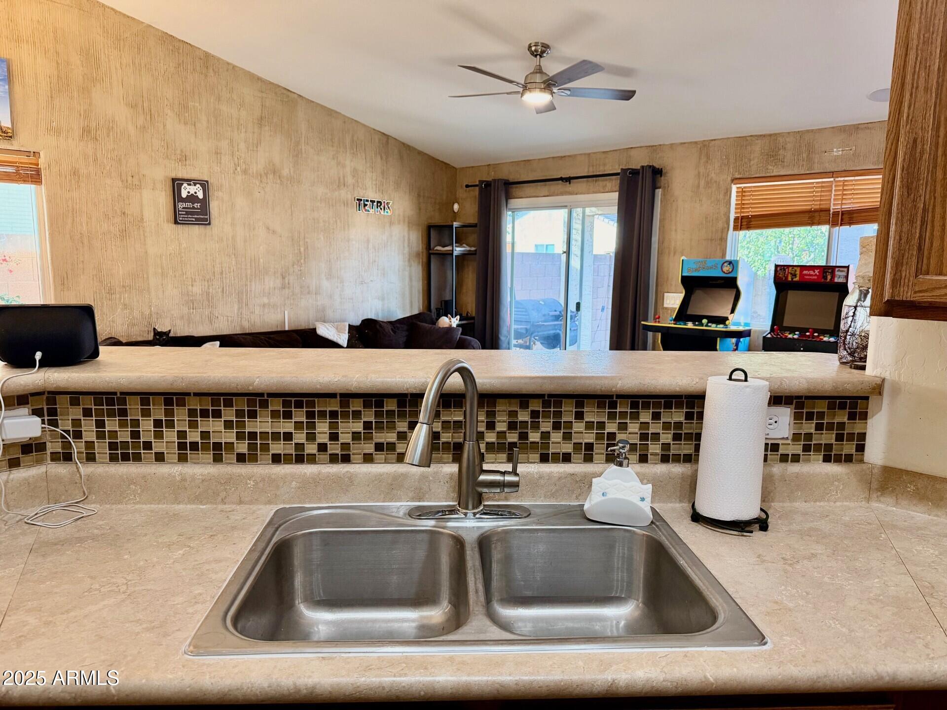 10502 E WALLFLOWER Lane