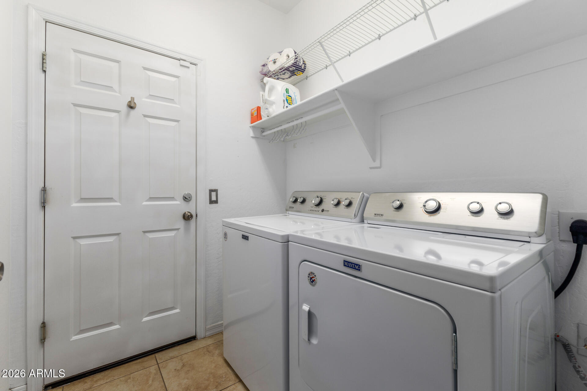 4620 S HASSETT