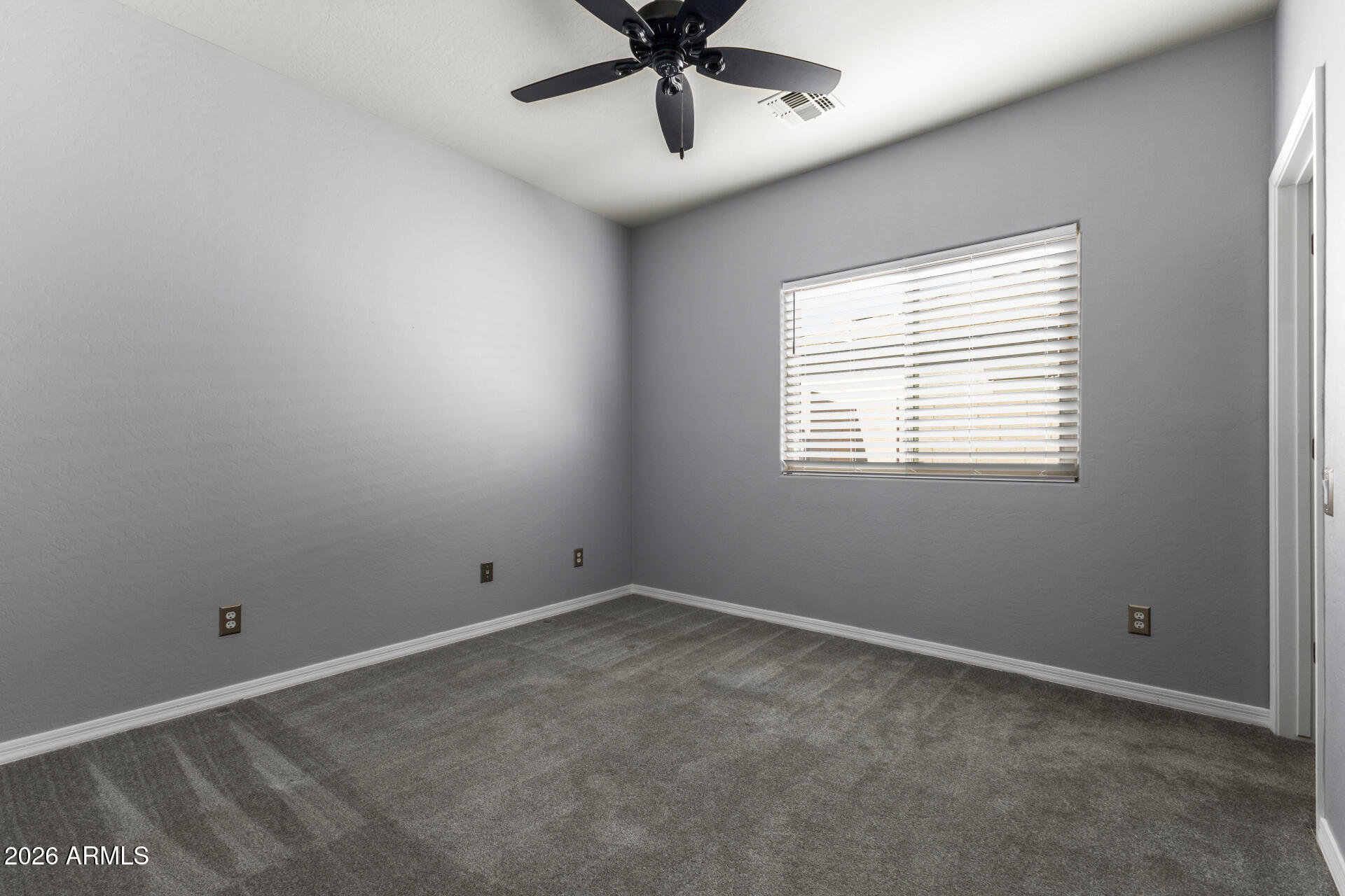 4620 S HASSETT
