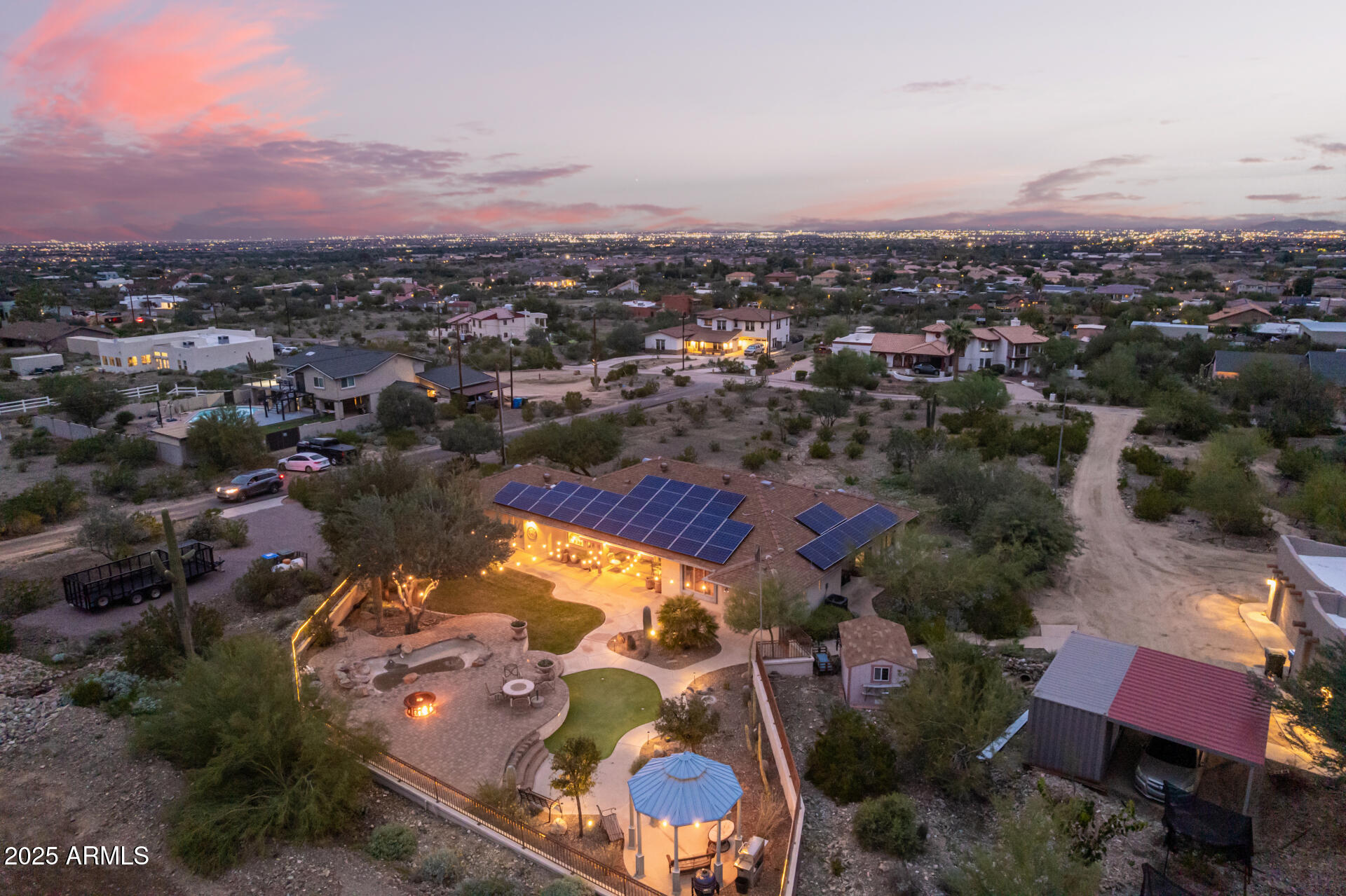 2535 W SUNRISE Drive