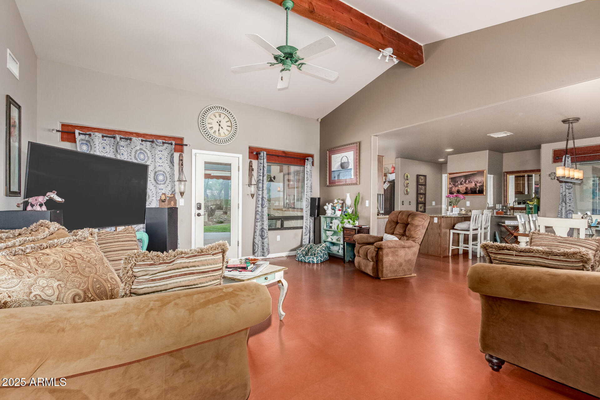 2535 W SUNRISE Drive