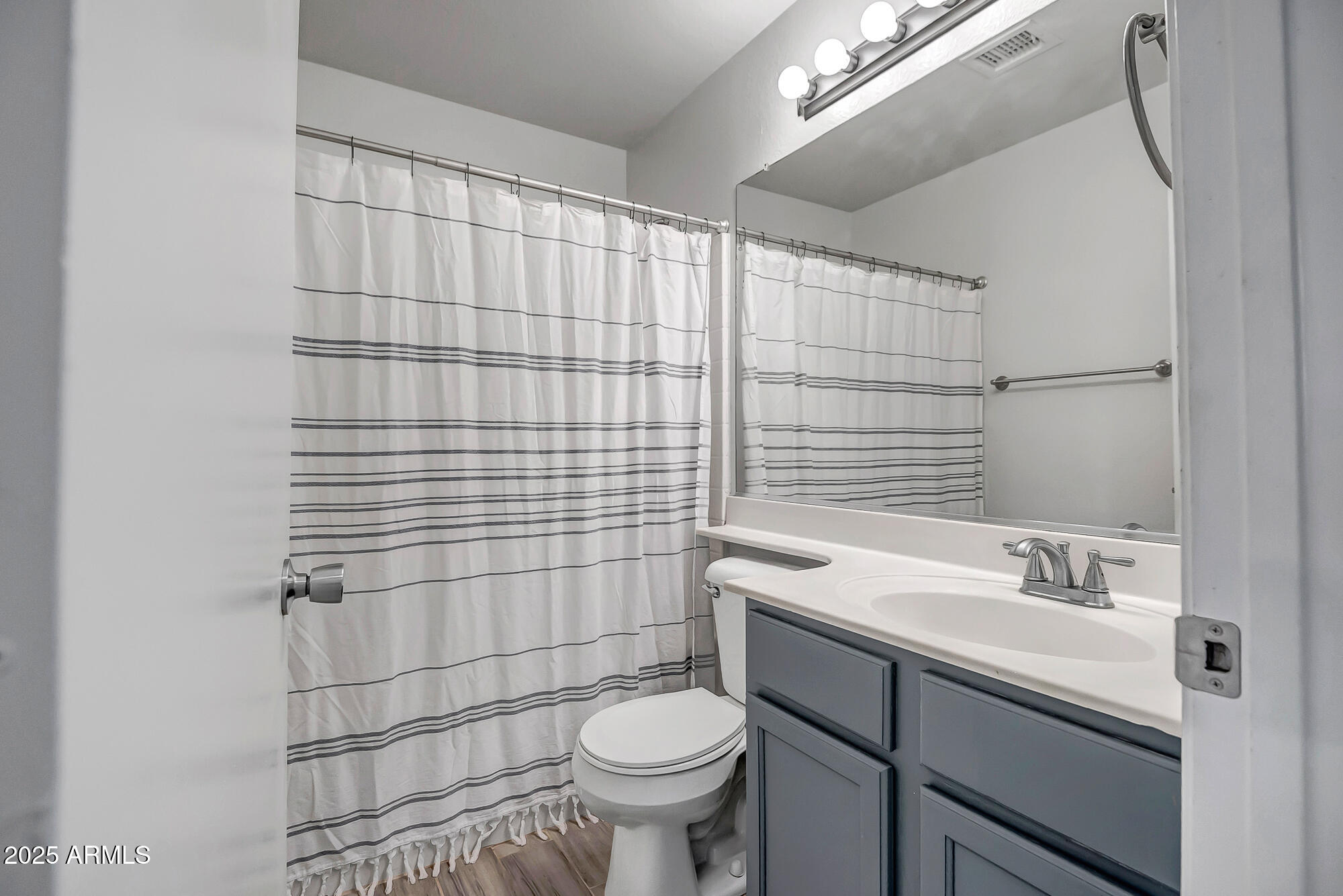 16230 W SHERMAN Street