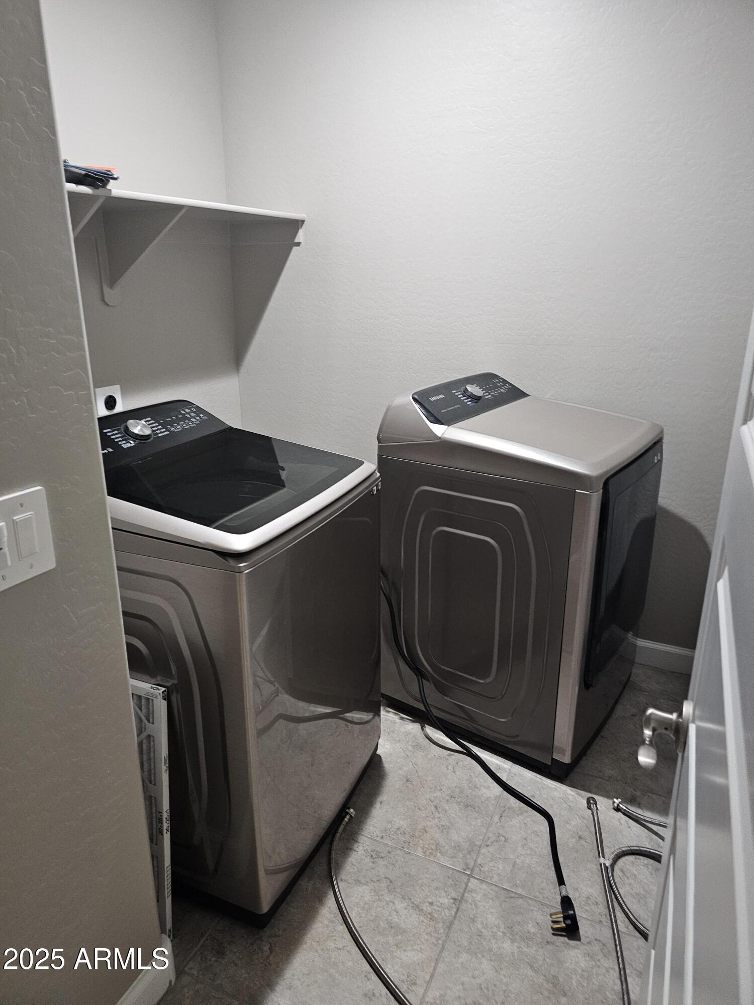 18832 W MADISON Street