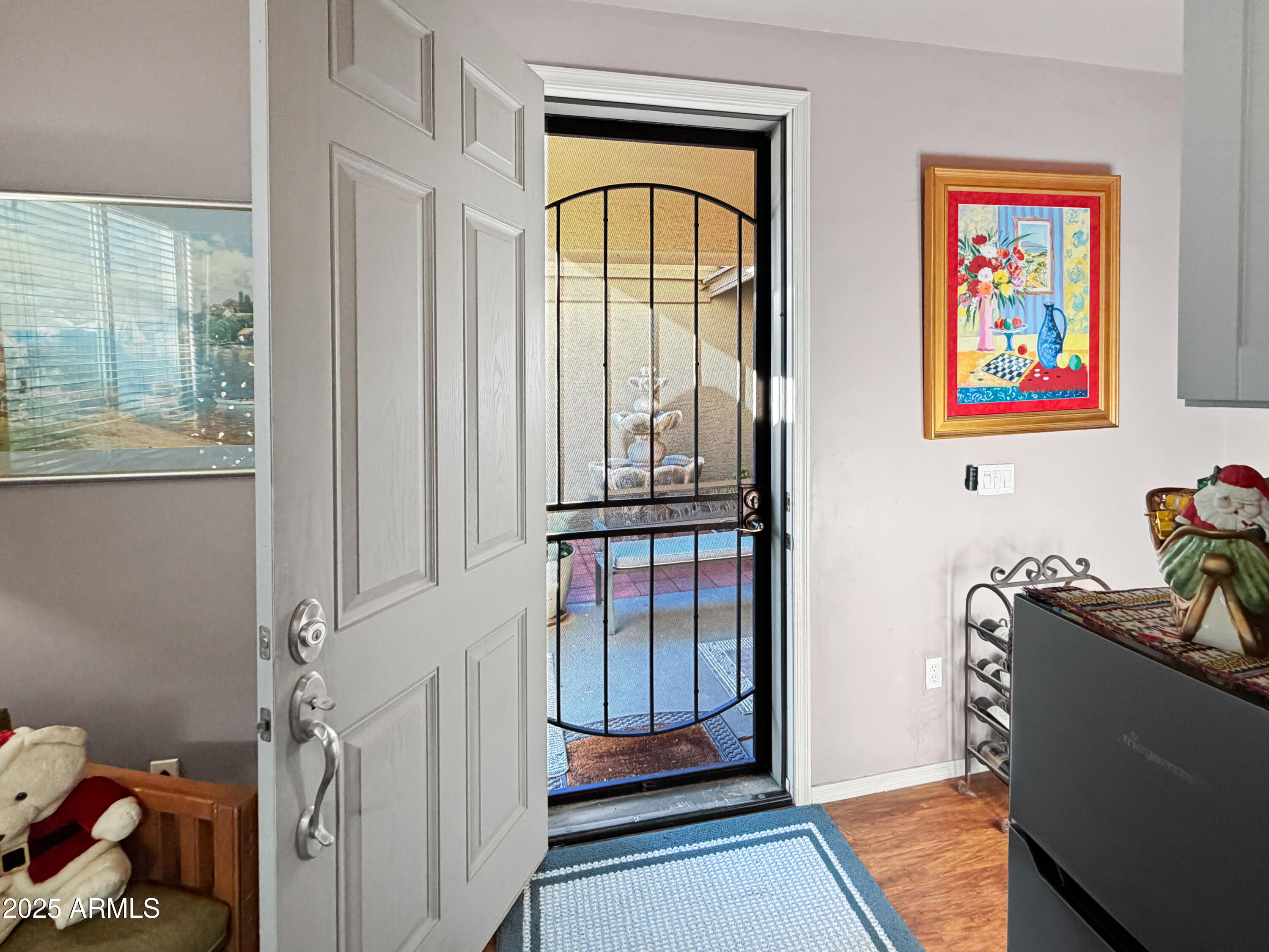 1386 E AVENIDA ISABELA