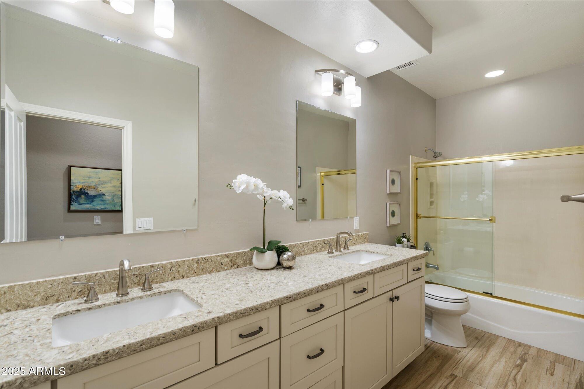 6501 E SHOOTING STAR Way