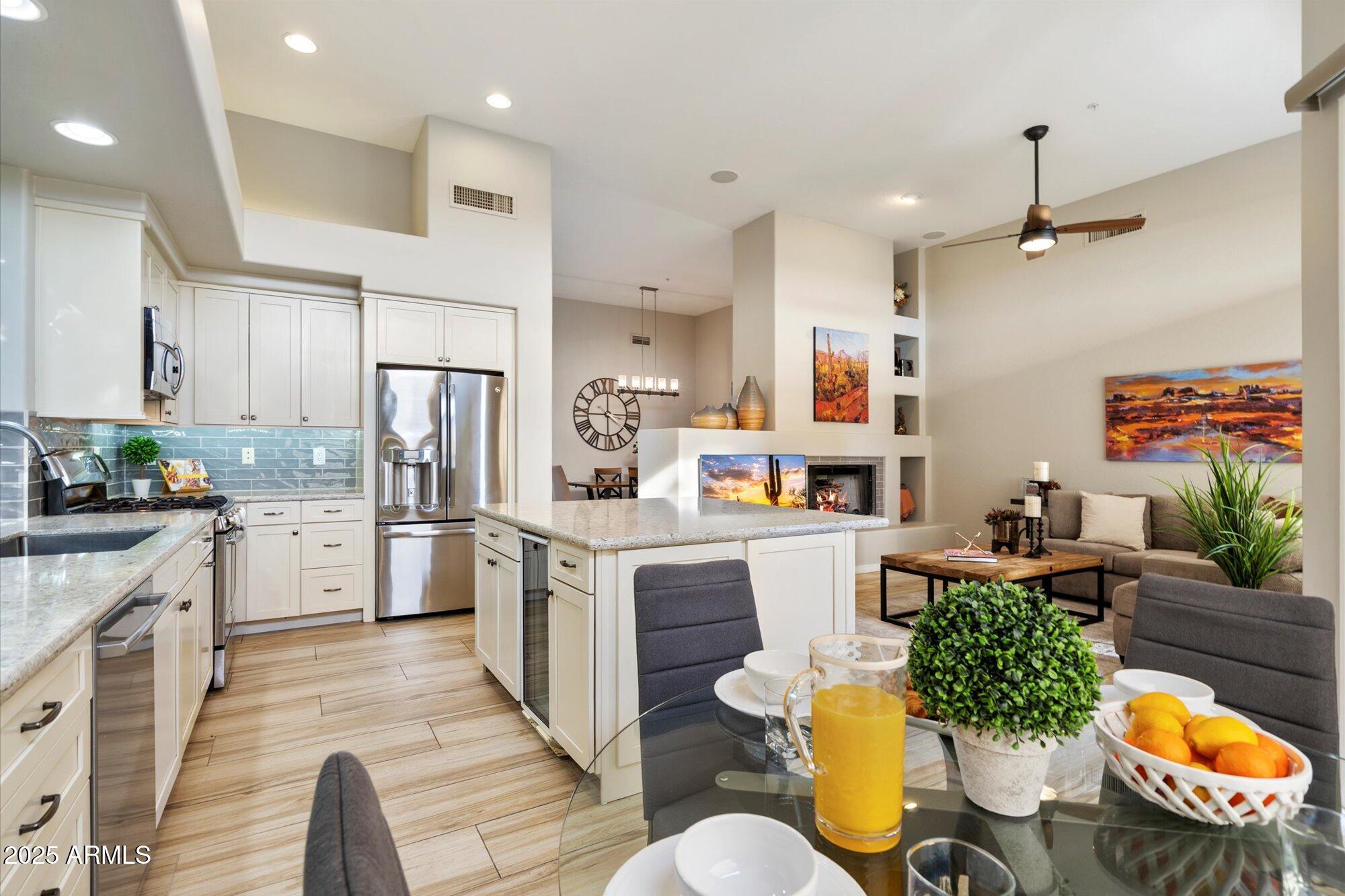 6501 E SHOOTING STAR Way