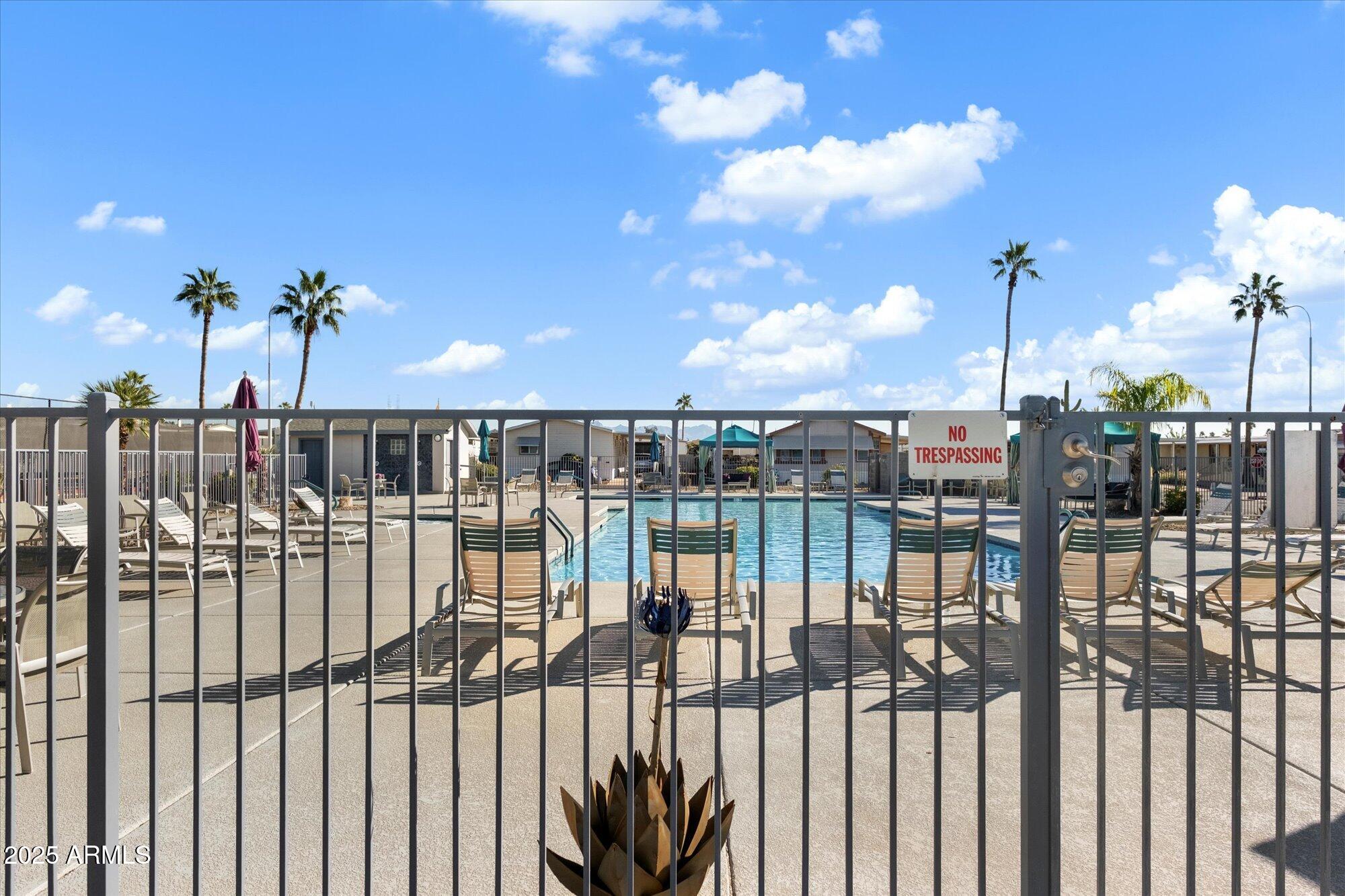 7807 E MAIN Street D27