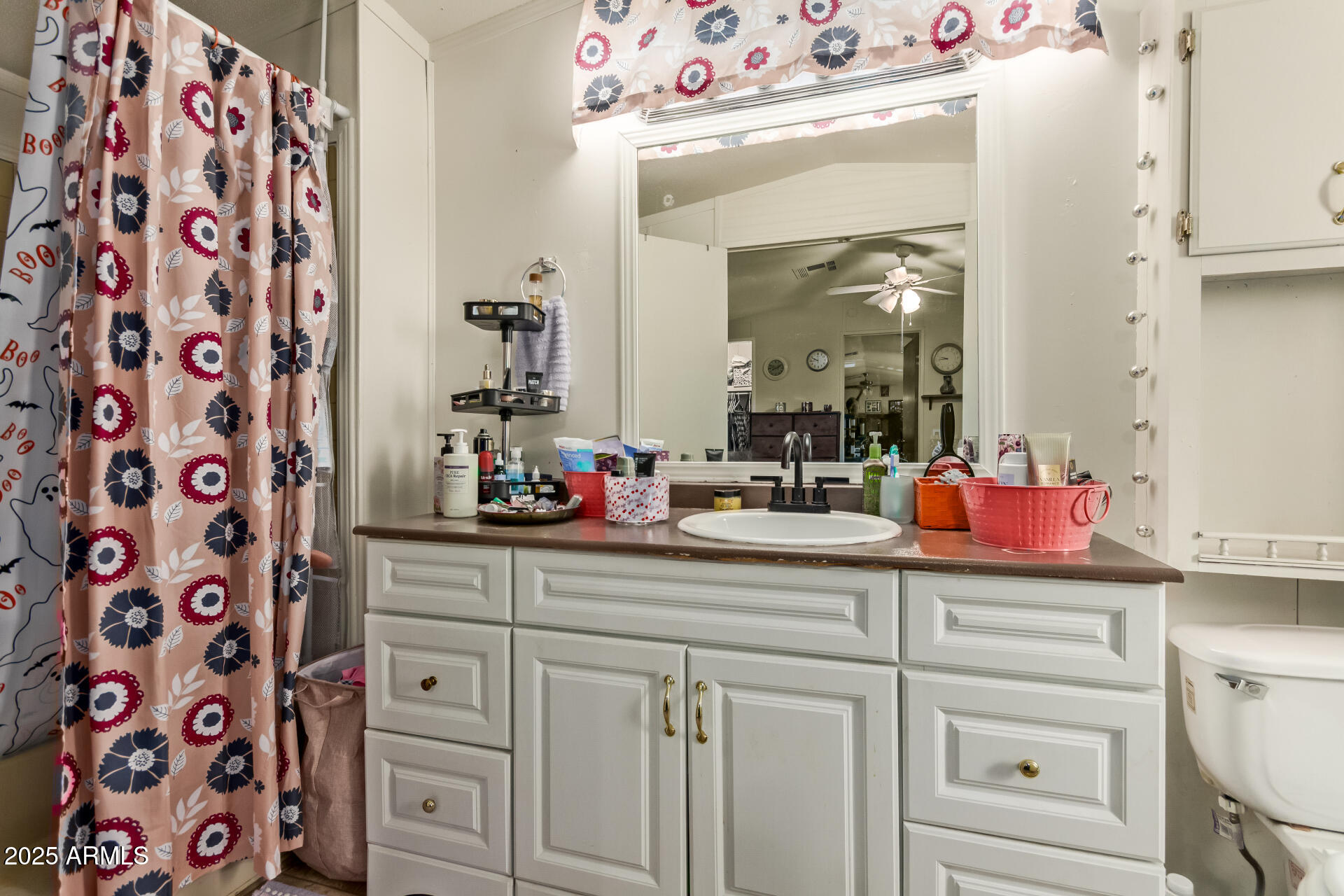 8301 N 103RD Avenue 203