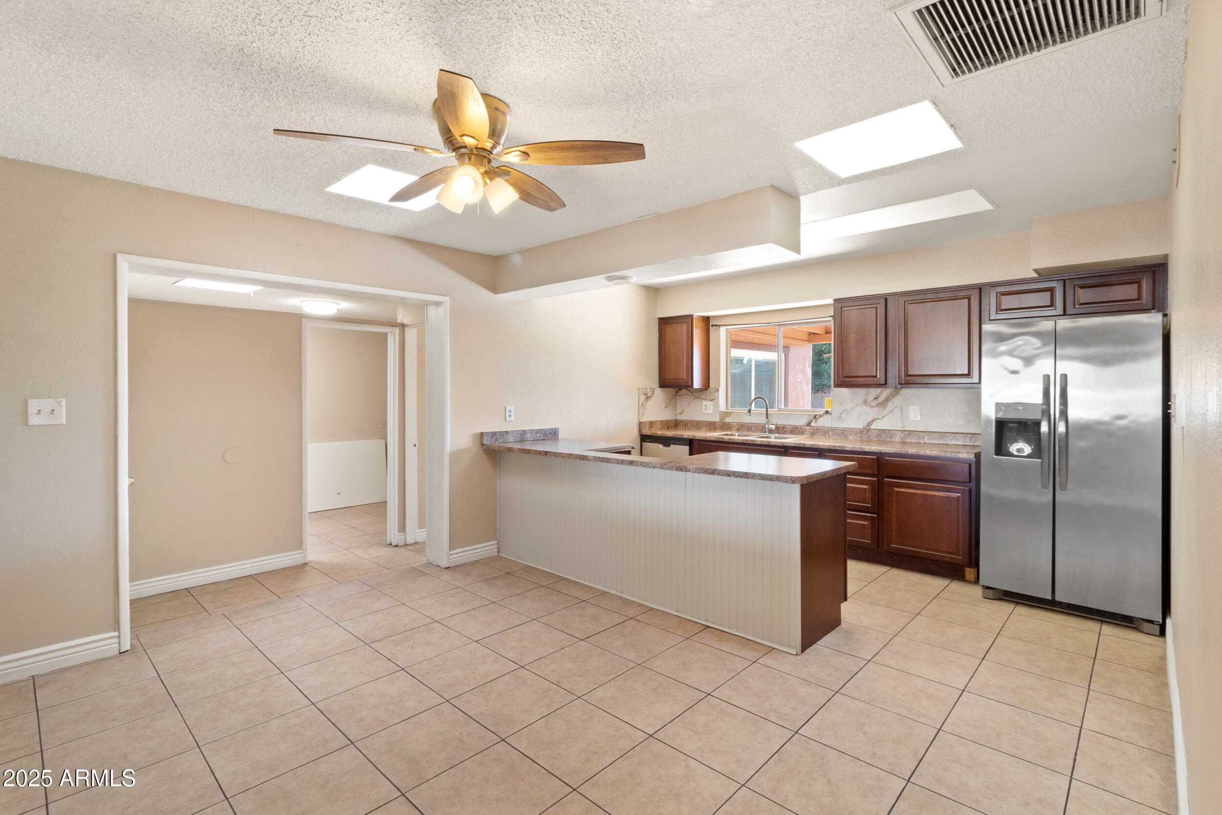 3427 W MALAPAI Drive