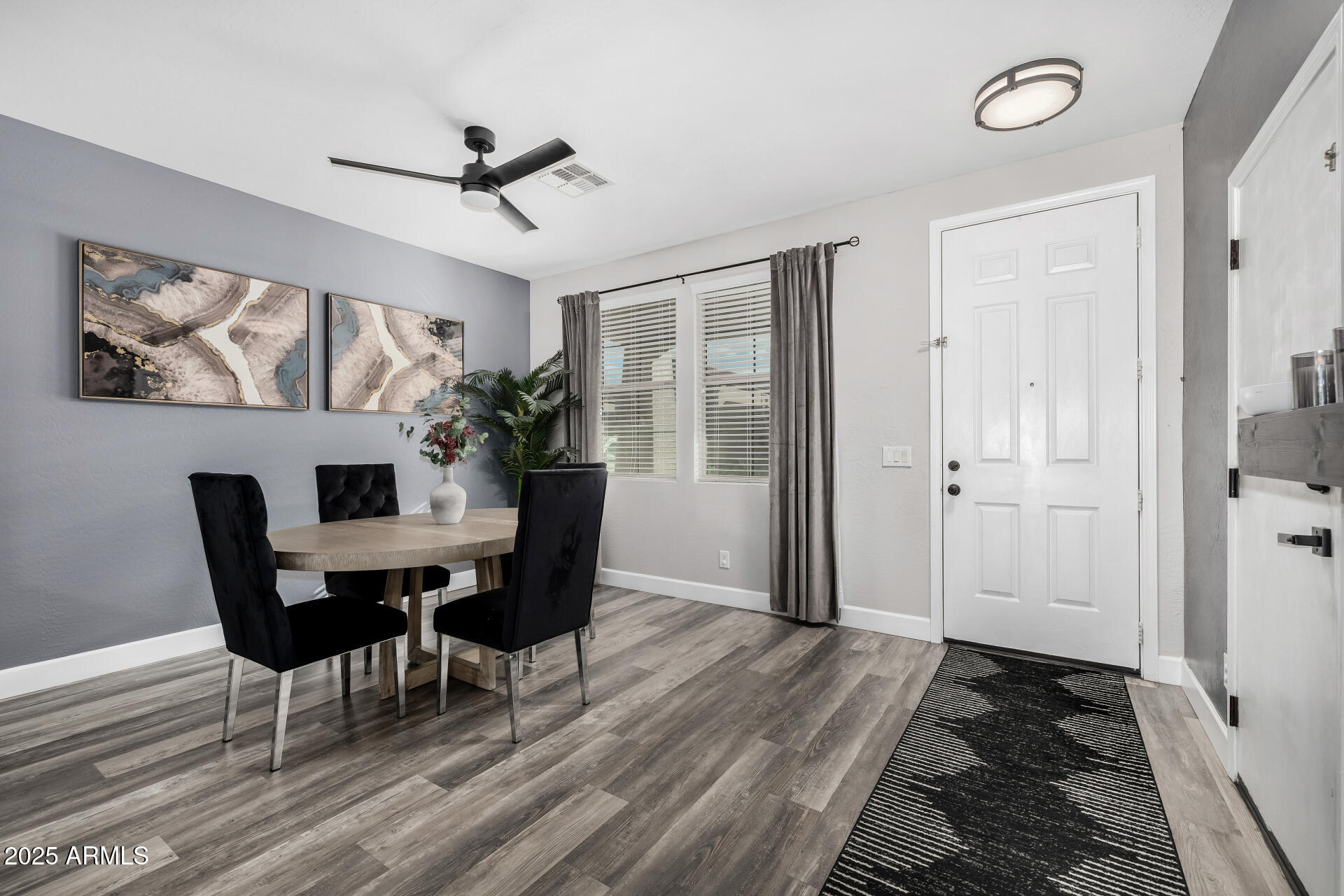 1644 E CIELO GRANDE Avenue